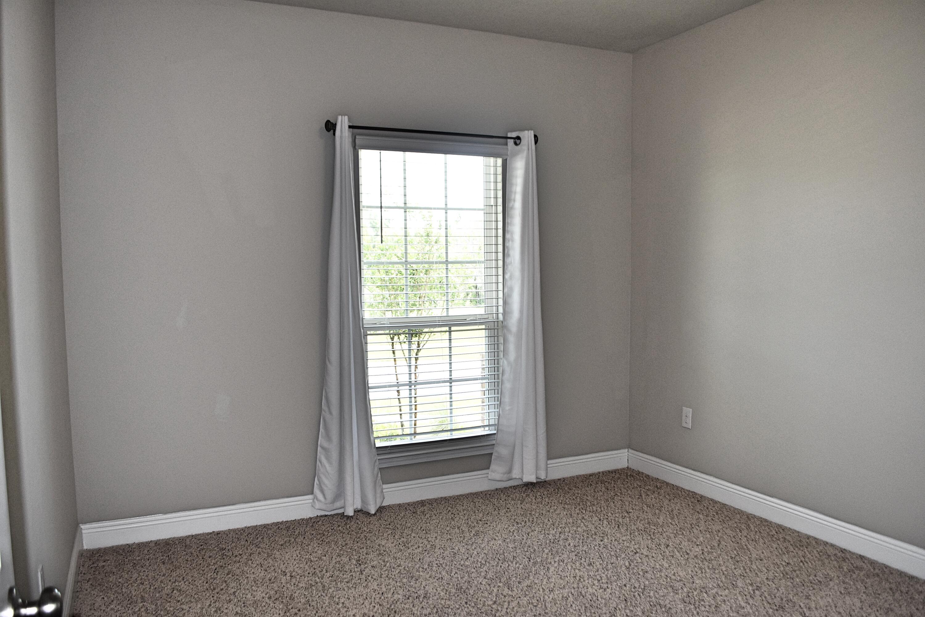 HAMMOCK BAY - Residential Lease