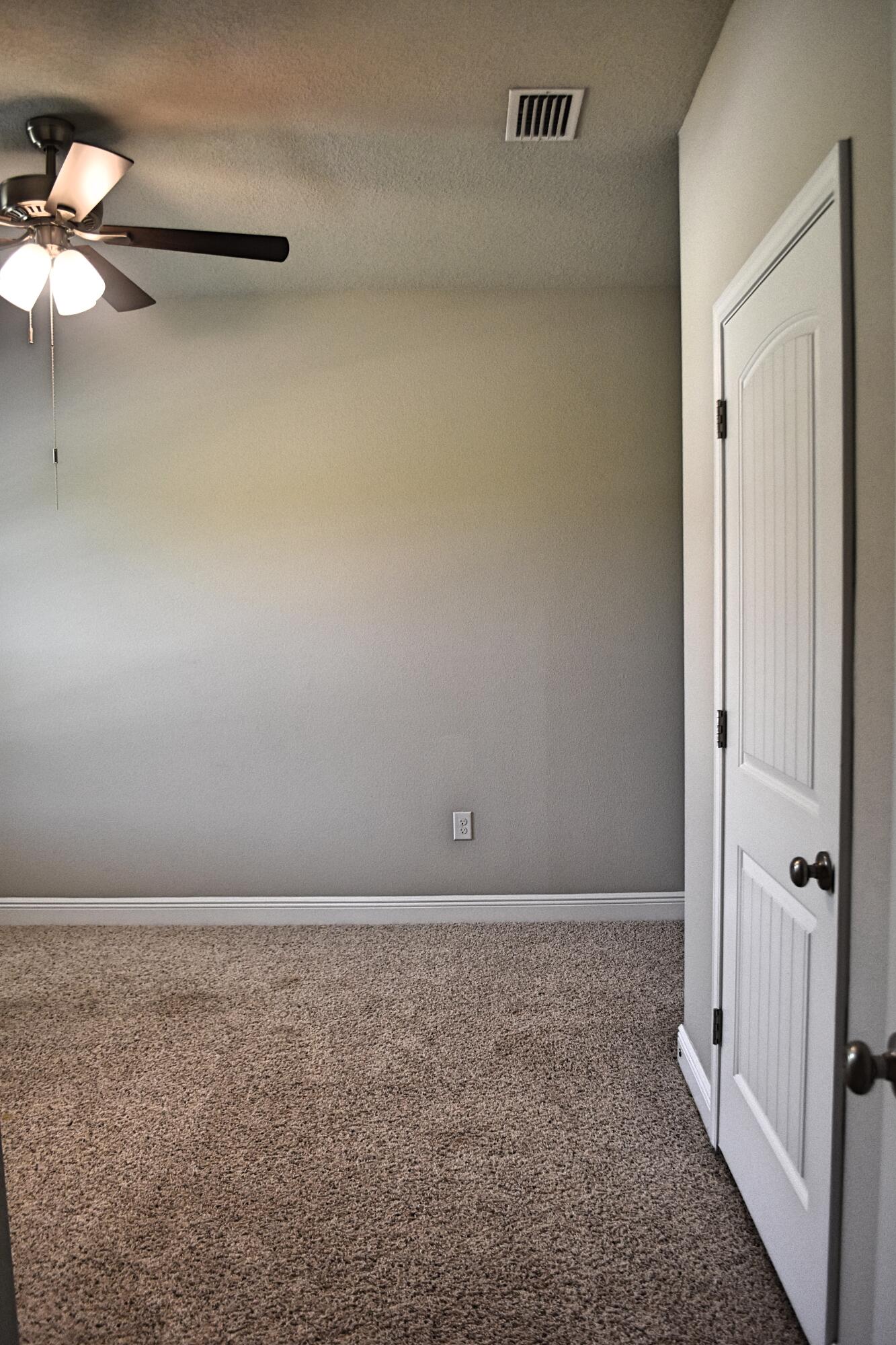 HAMMOCK BAY - Residential Lease