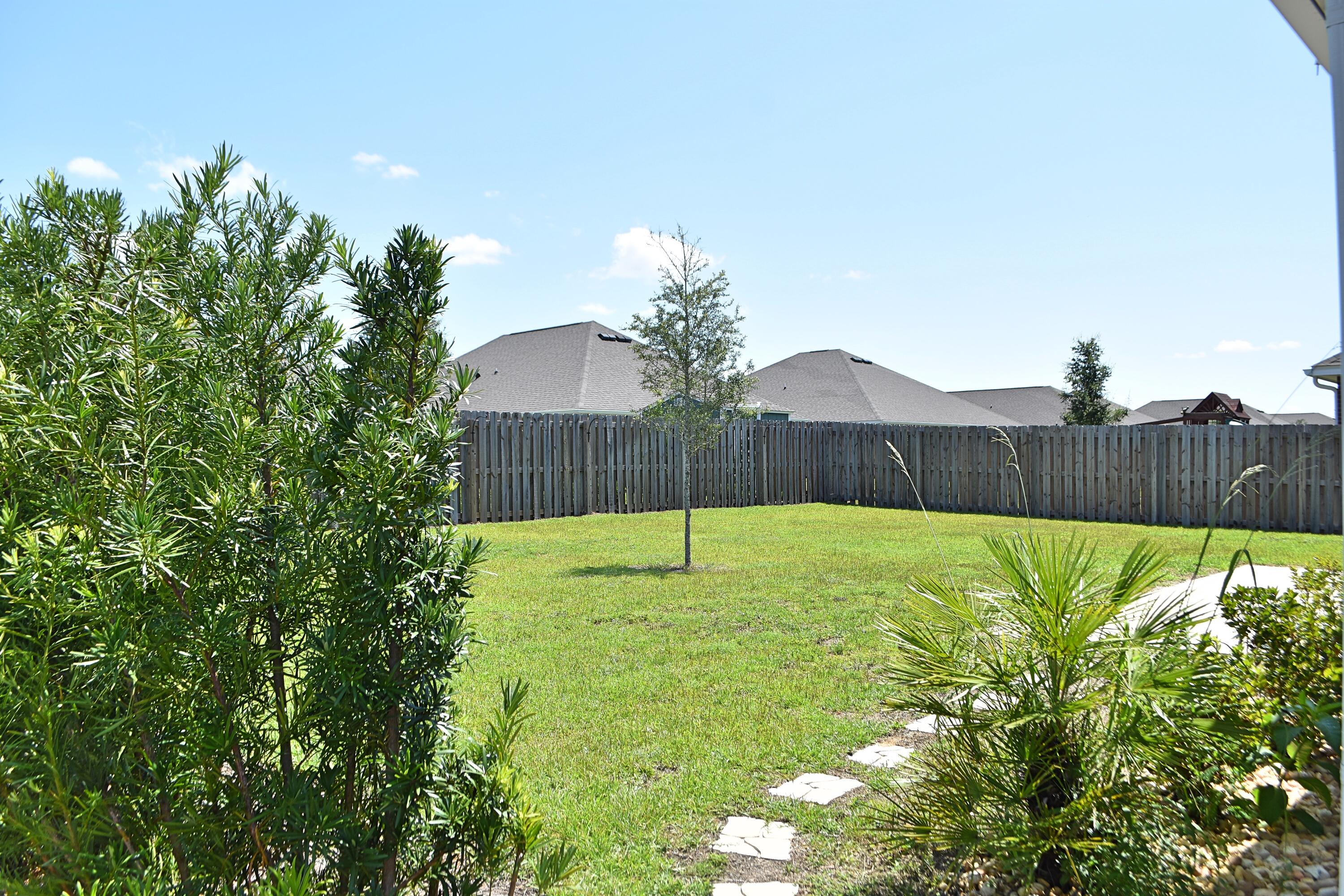 HAMMOCK BAY - Residential Lease