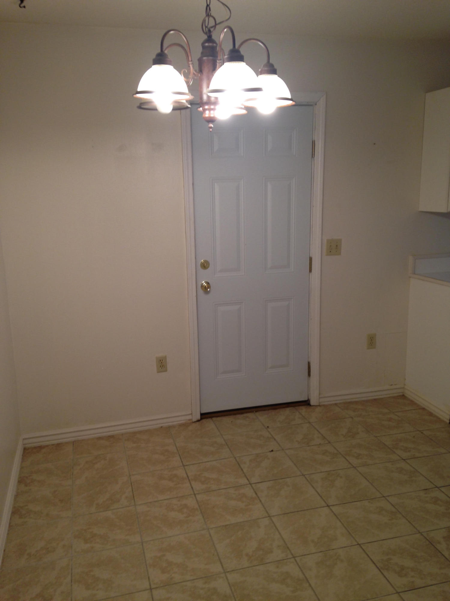 CRESTVIEW HEIGHTS 1ST ADDN - Residential