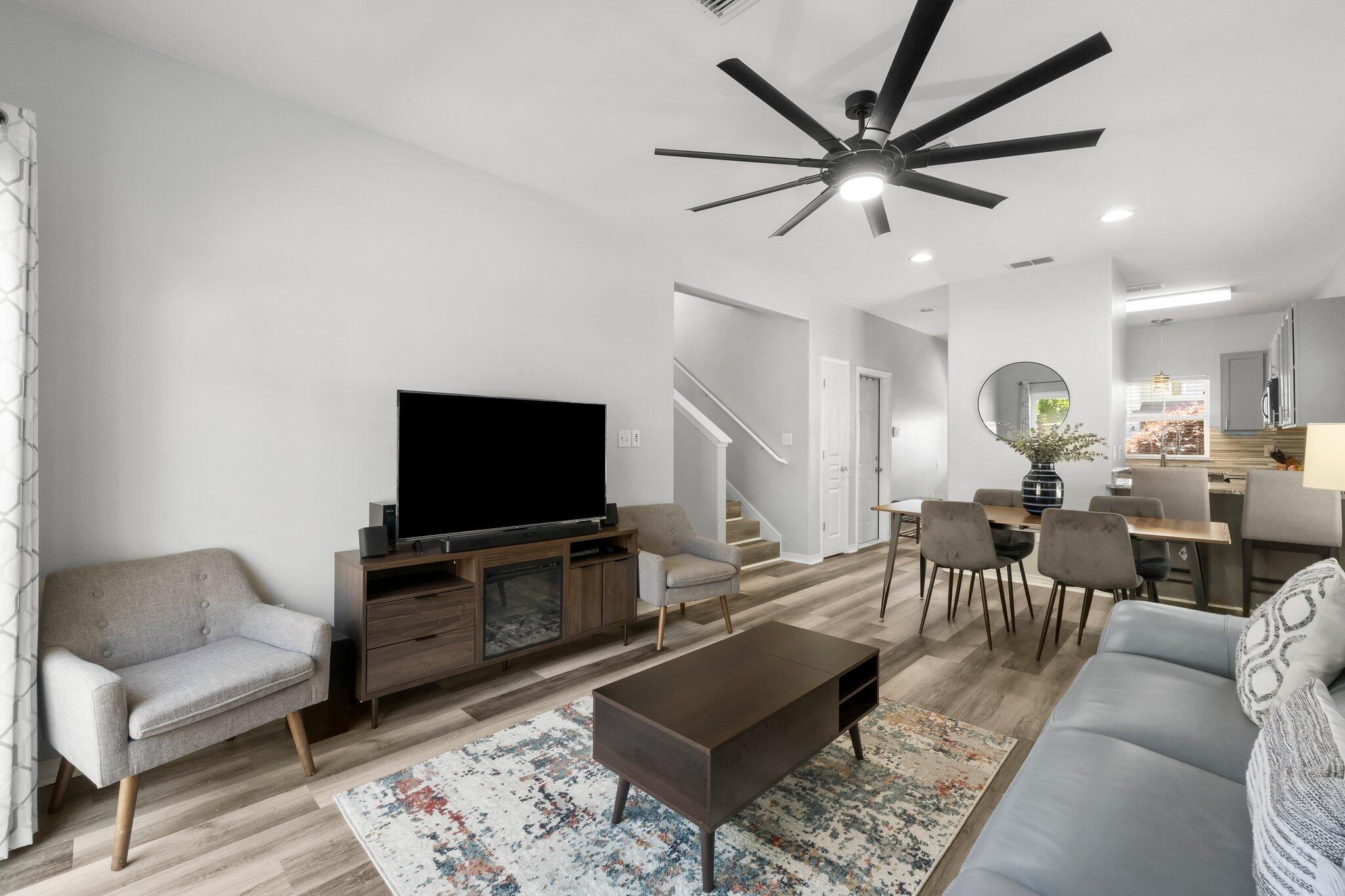 PLANTATION AT SANTA ROSA - Residential Lease