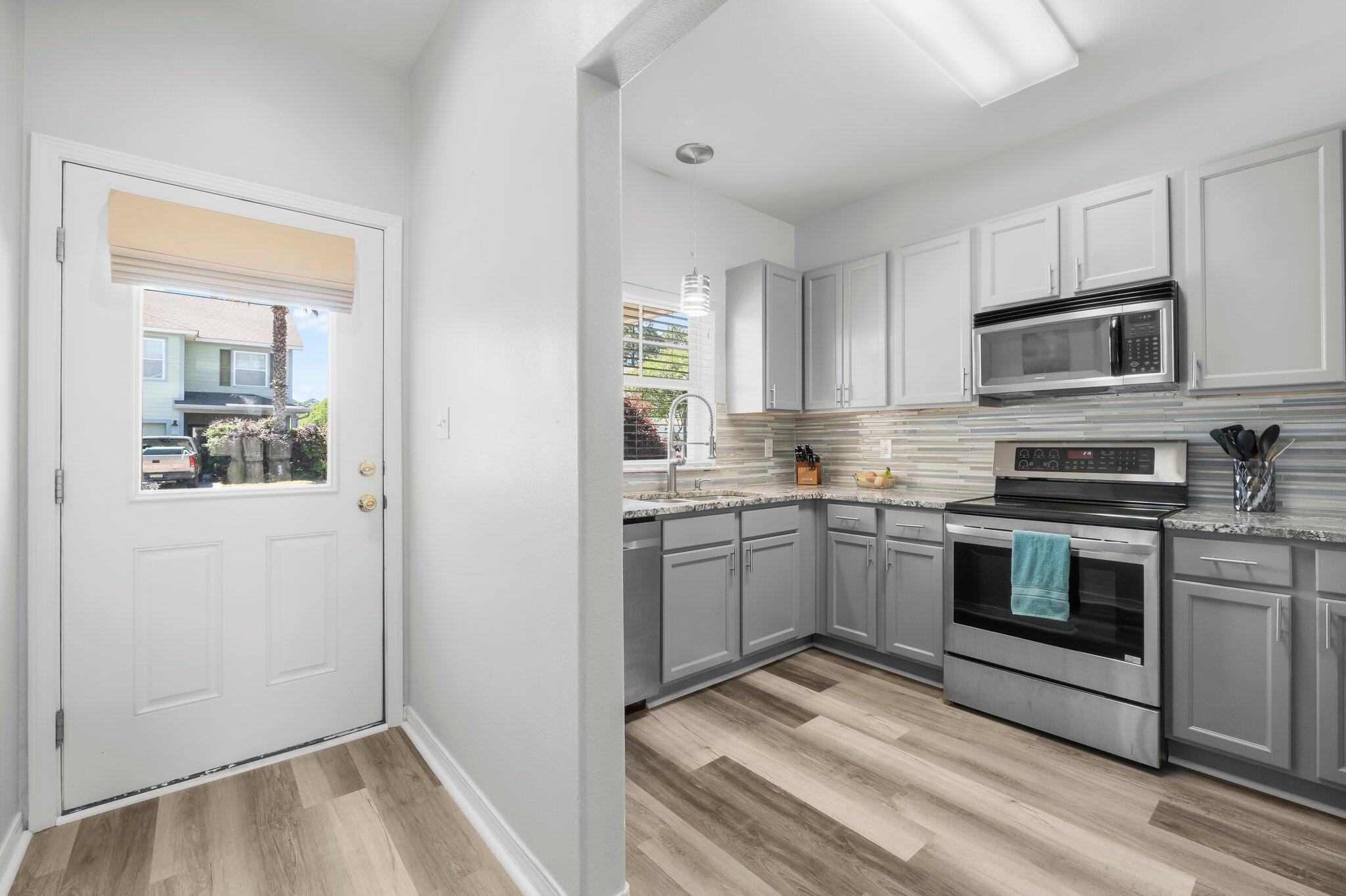 PLANTATION AT SANTA ROSA - Residential Lease