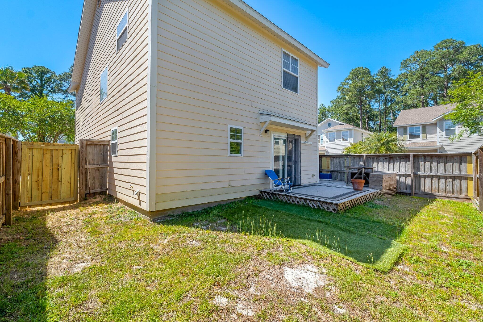 PLANTATION AT SANTA ROSA - Residential Lease