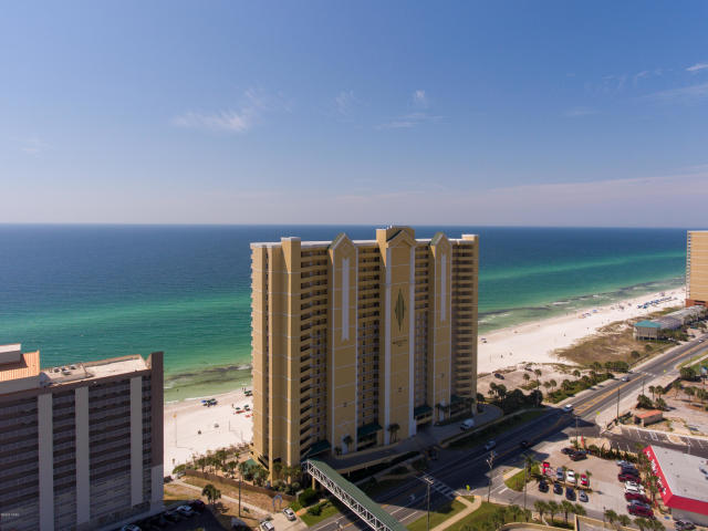 EMERALD ISLE - Residential