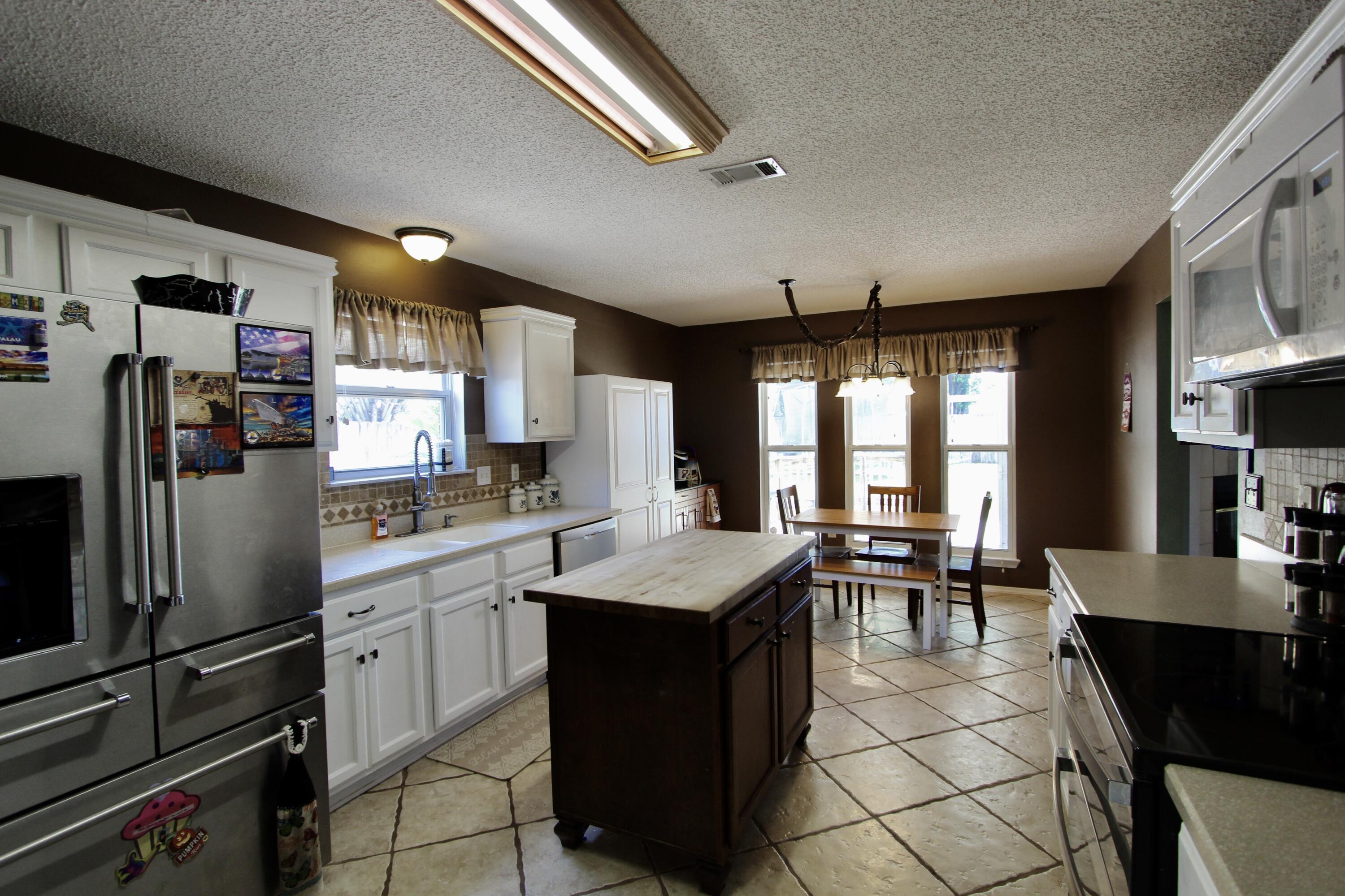 RIVERCHASE S/D PH 2 - Residential