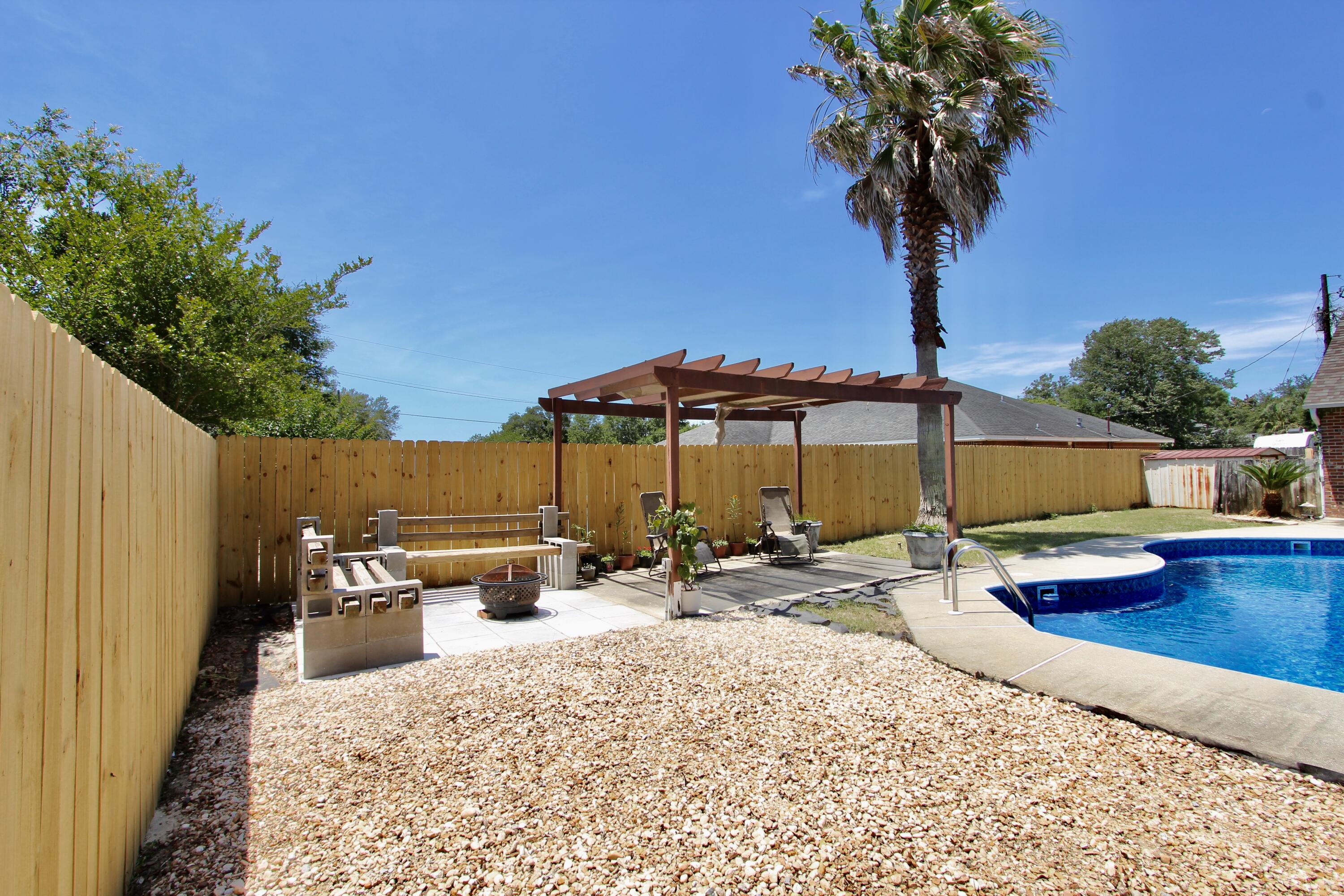 RIVERCHASE S/D PH 2 - Residential