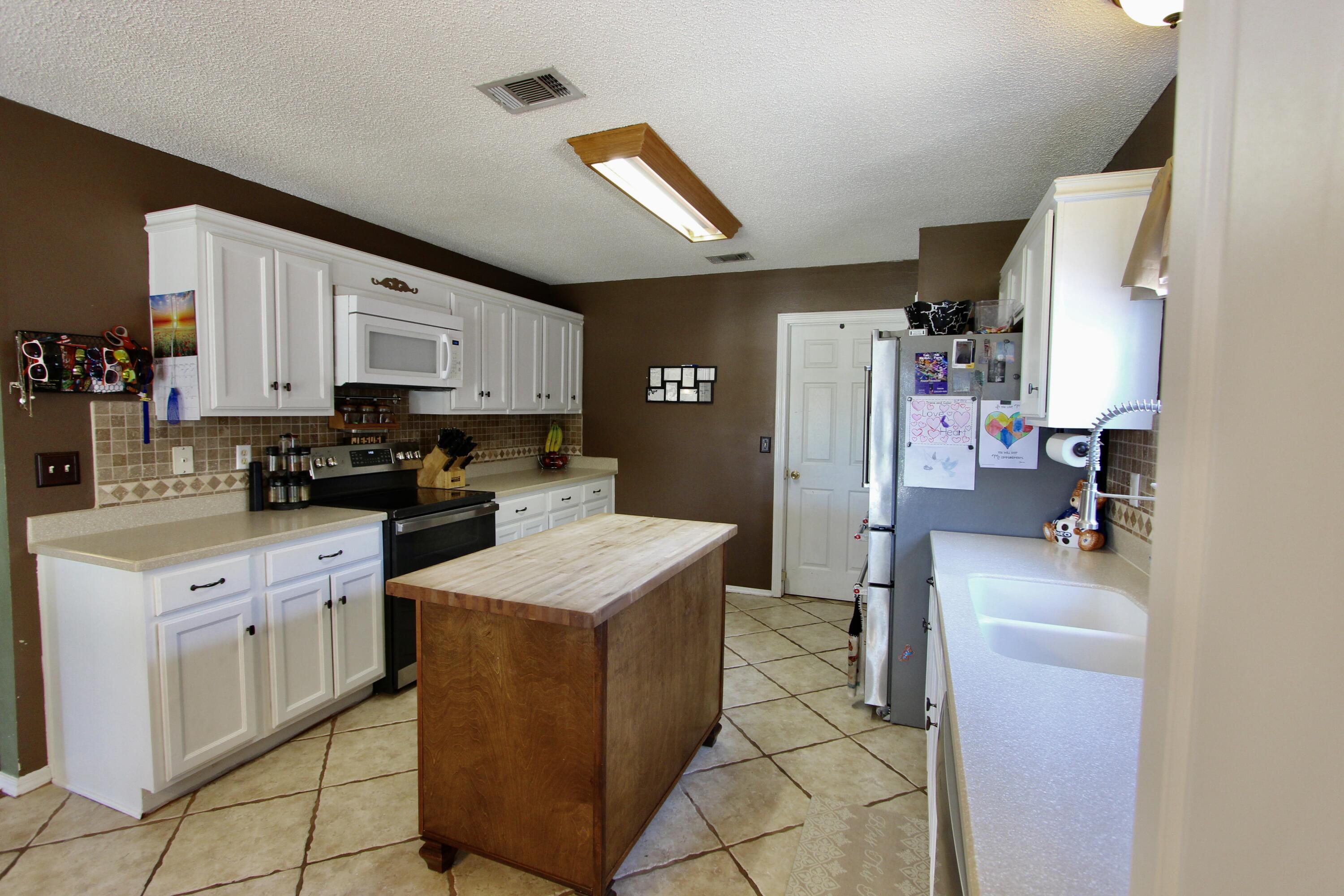 RIVERCHASE S/D PH 2 - Residential