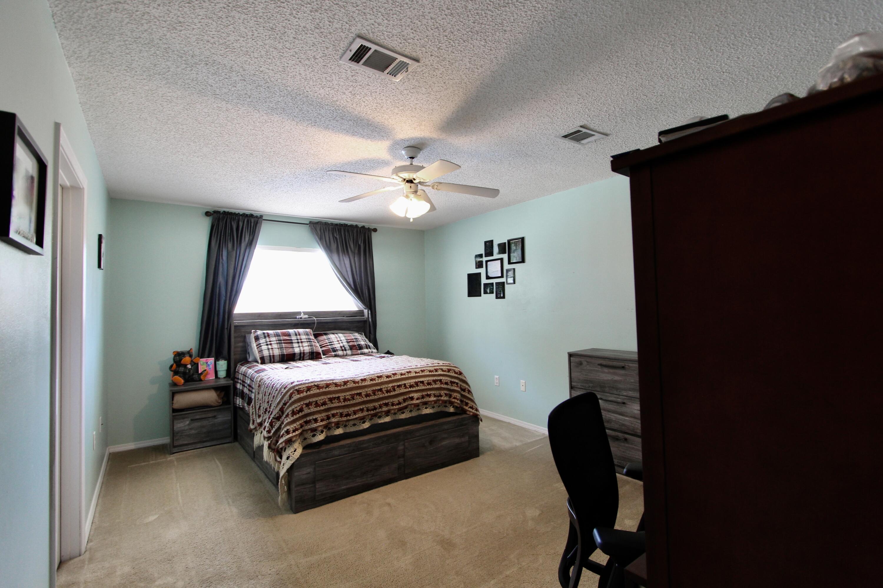 RIVERCHASE S/D PH 2 - Residential