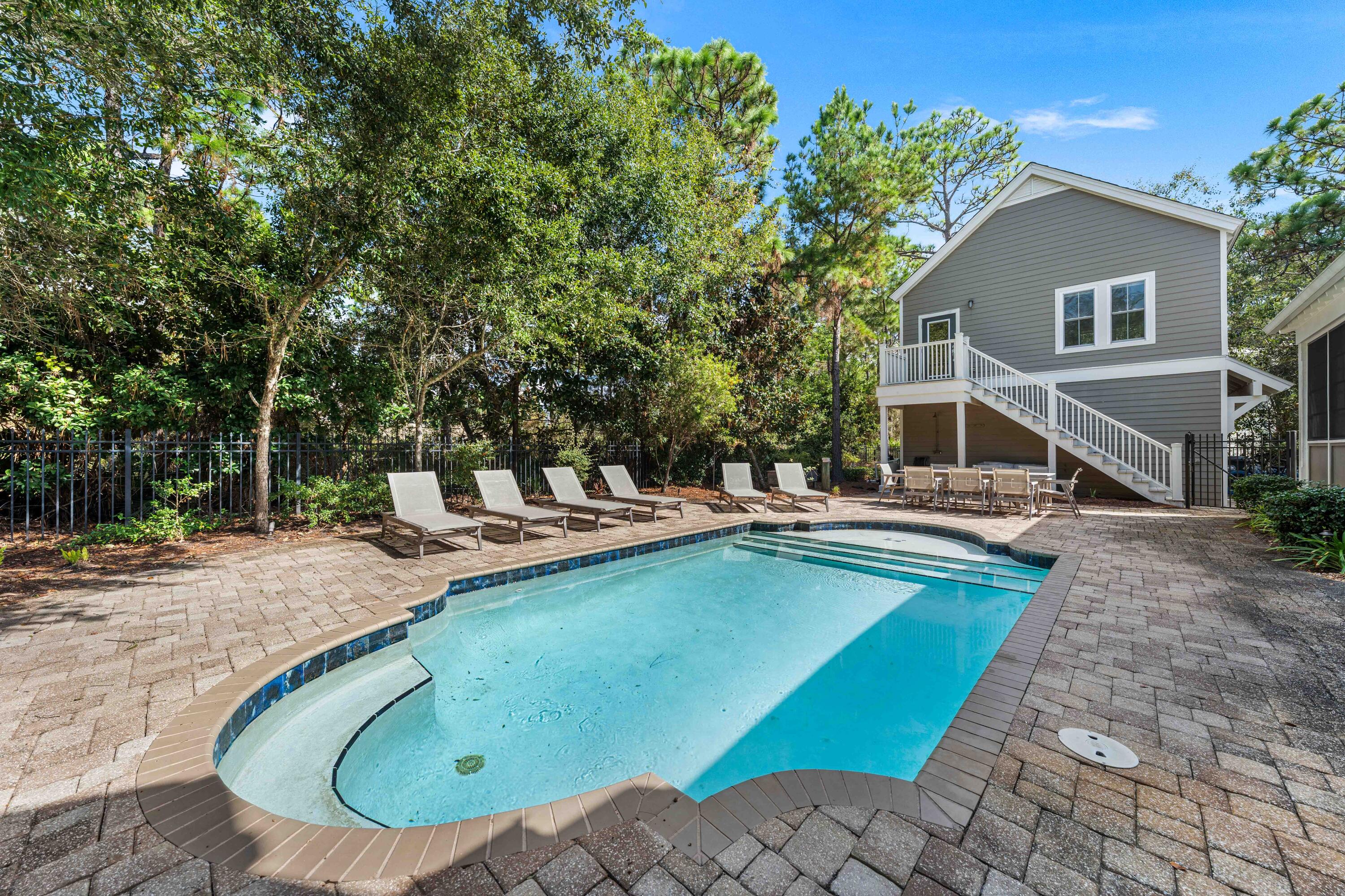 SUGARWOOD - Residential