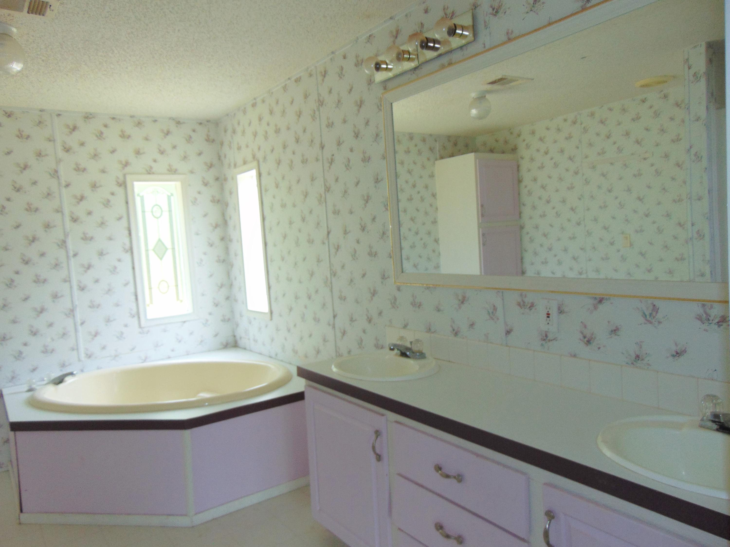 OAKWOOD HILLS UNIT 1 - Residential