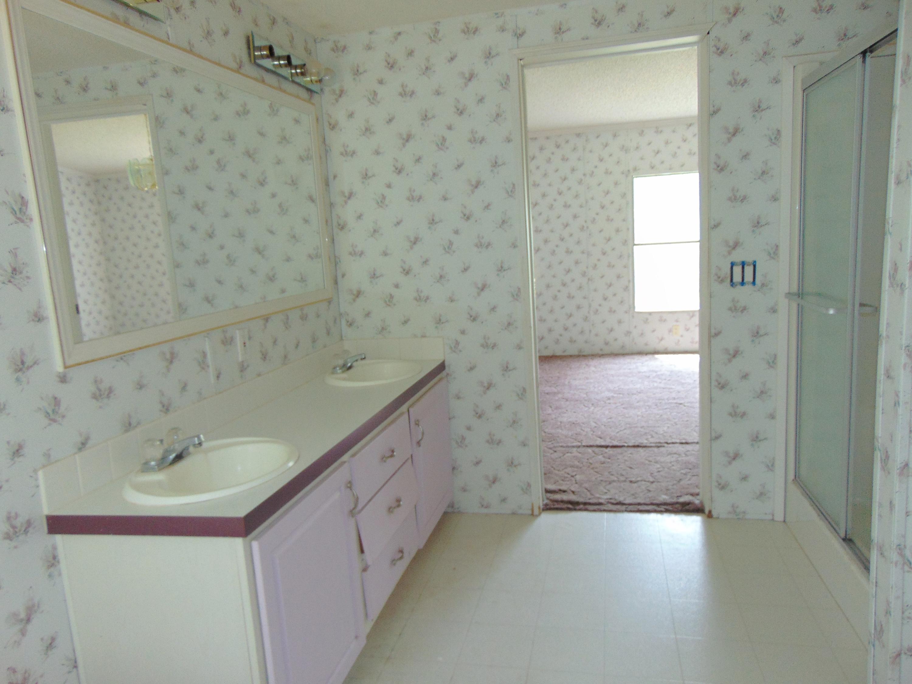 OAKWOOD HILLS UNIT 1 - Residential
