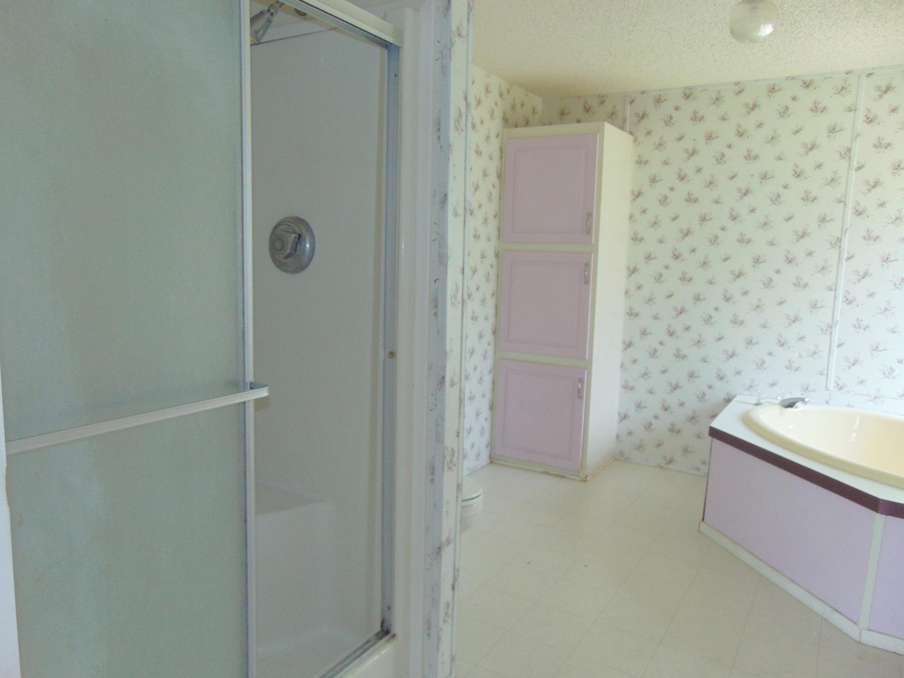 OAKWOOD HILLS UNIT 1 - Residential