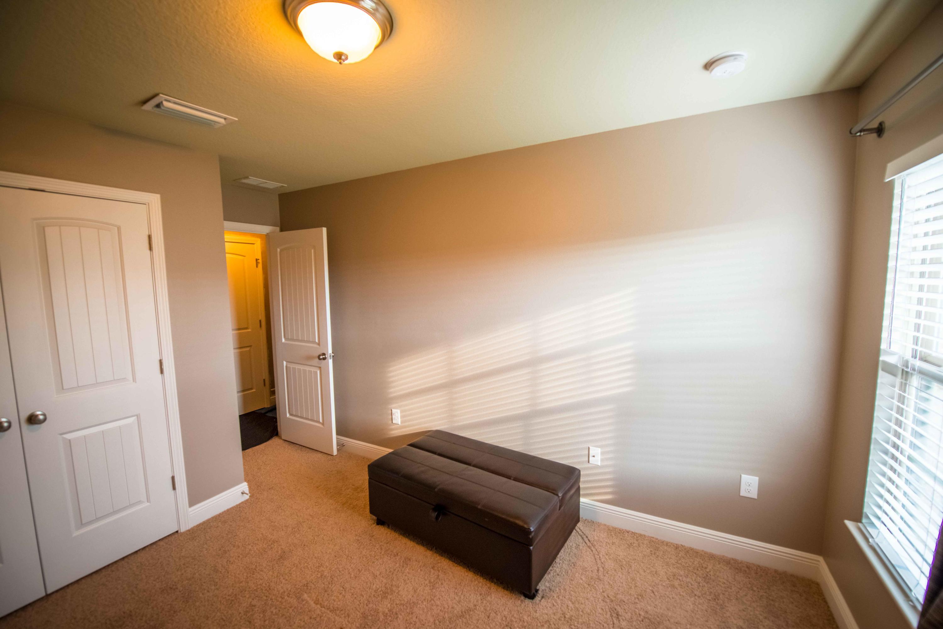 RESERVE POINTE - Residential