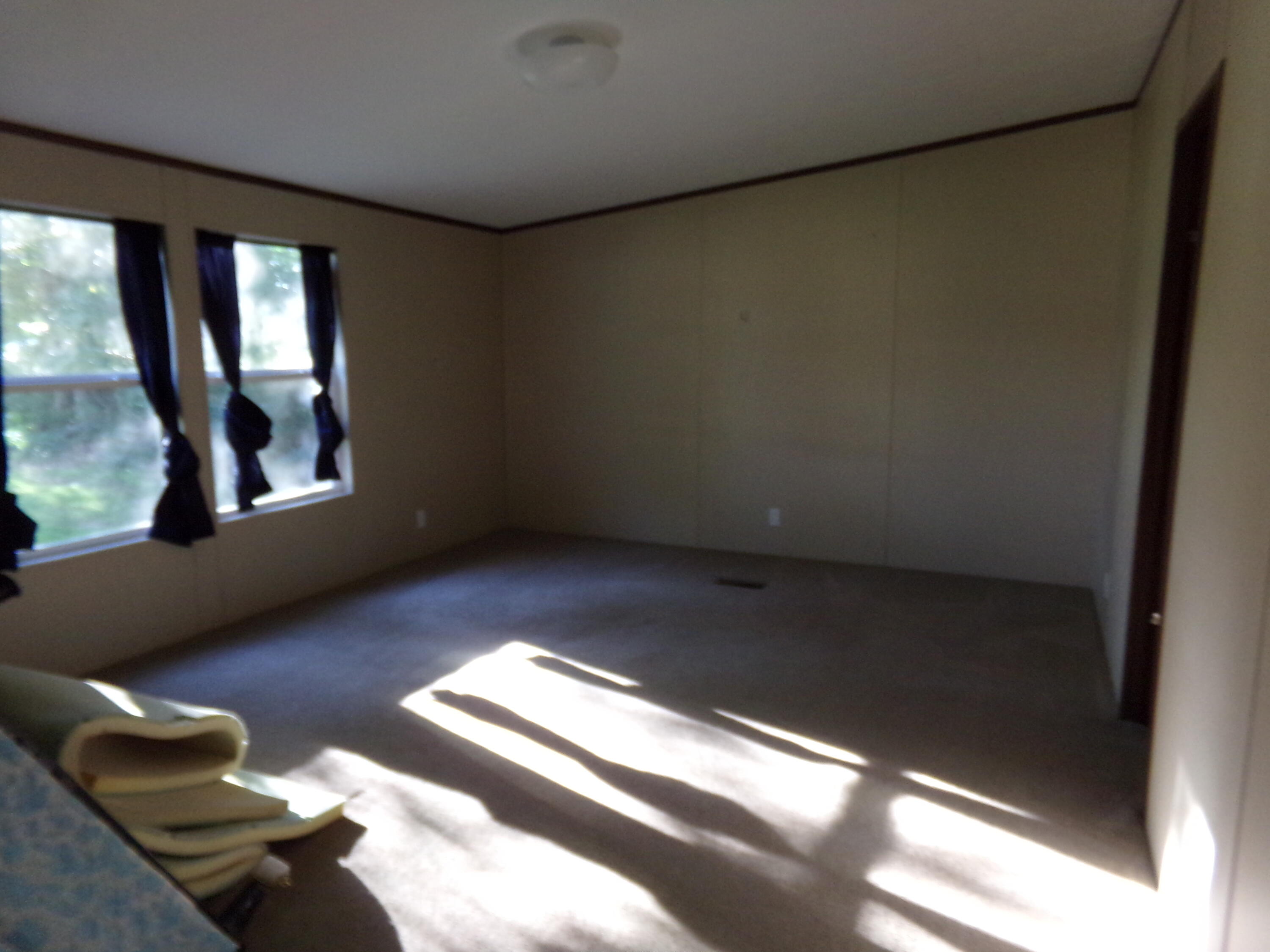 FAIRVIEW ADDN TO LAUREL HILL - Residential