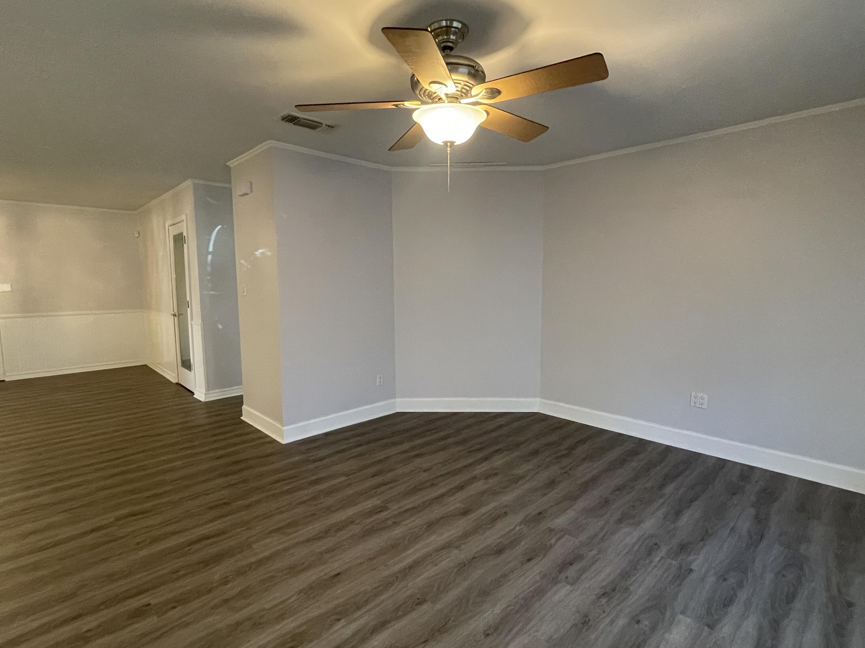 PALM ESTATES UNIT 6 - Residential Lease