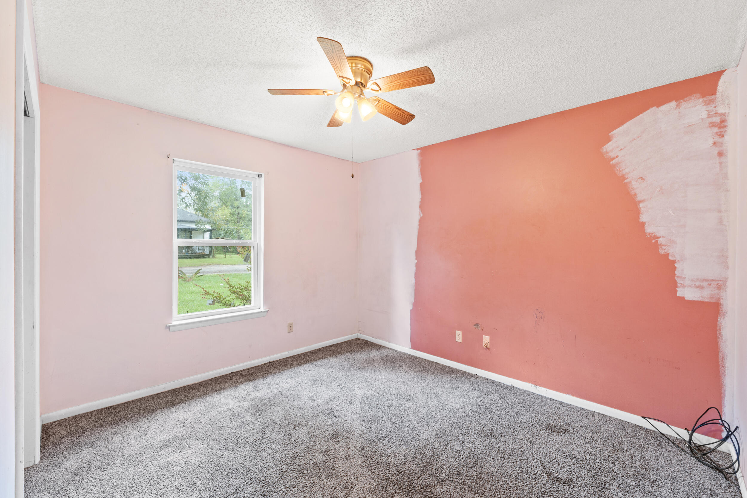 NO RECORDED SUBDIVISION - Residential