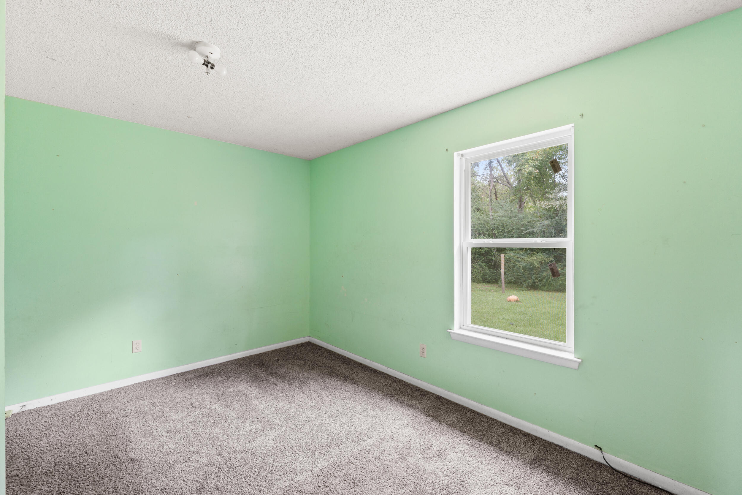 NO RECORDED SUBDIVISION - Residential