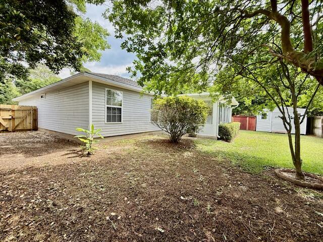 METES & BOUNDS - Residential Lease
