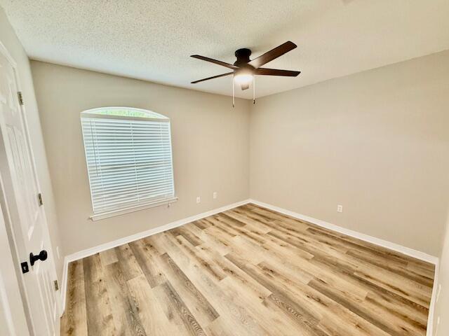 METES & BOUNDS - Residential Lease