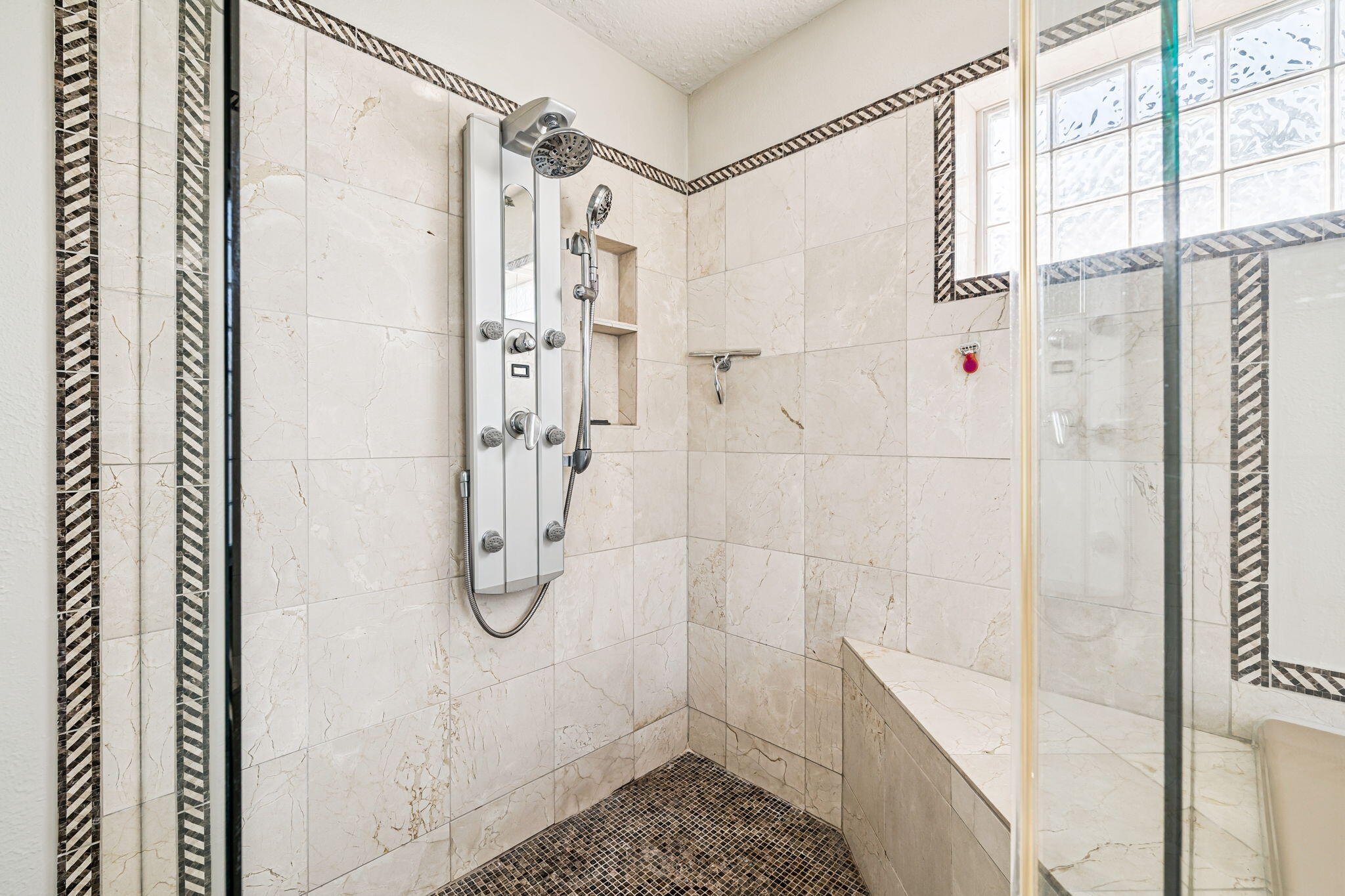 EMERALD LAKES PH 1 - Residential