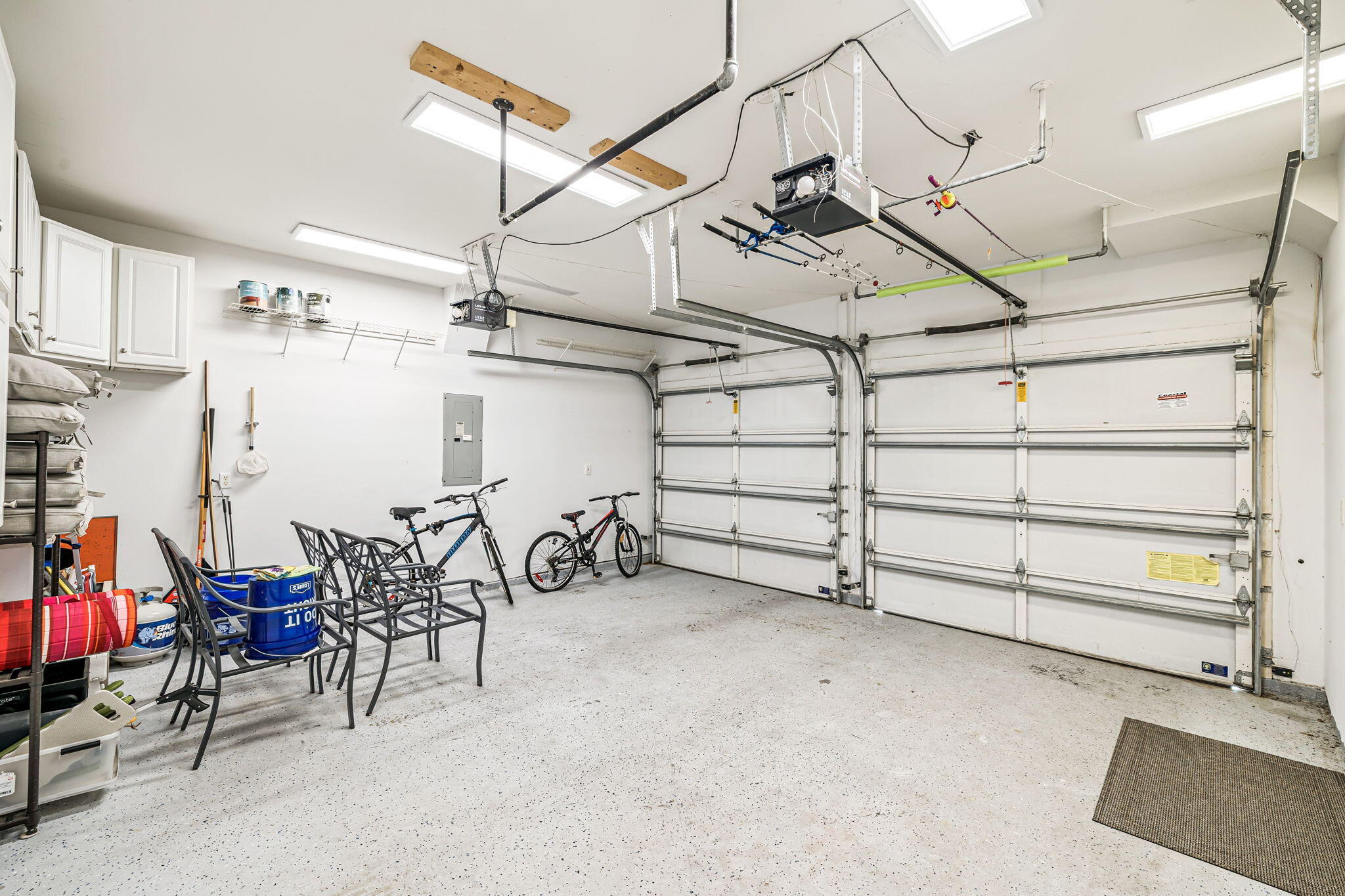 EMERALD LAKES PH 1 - Residential