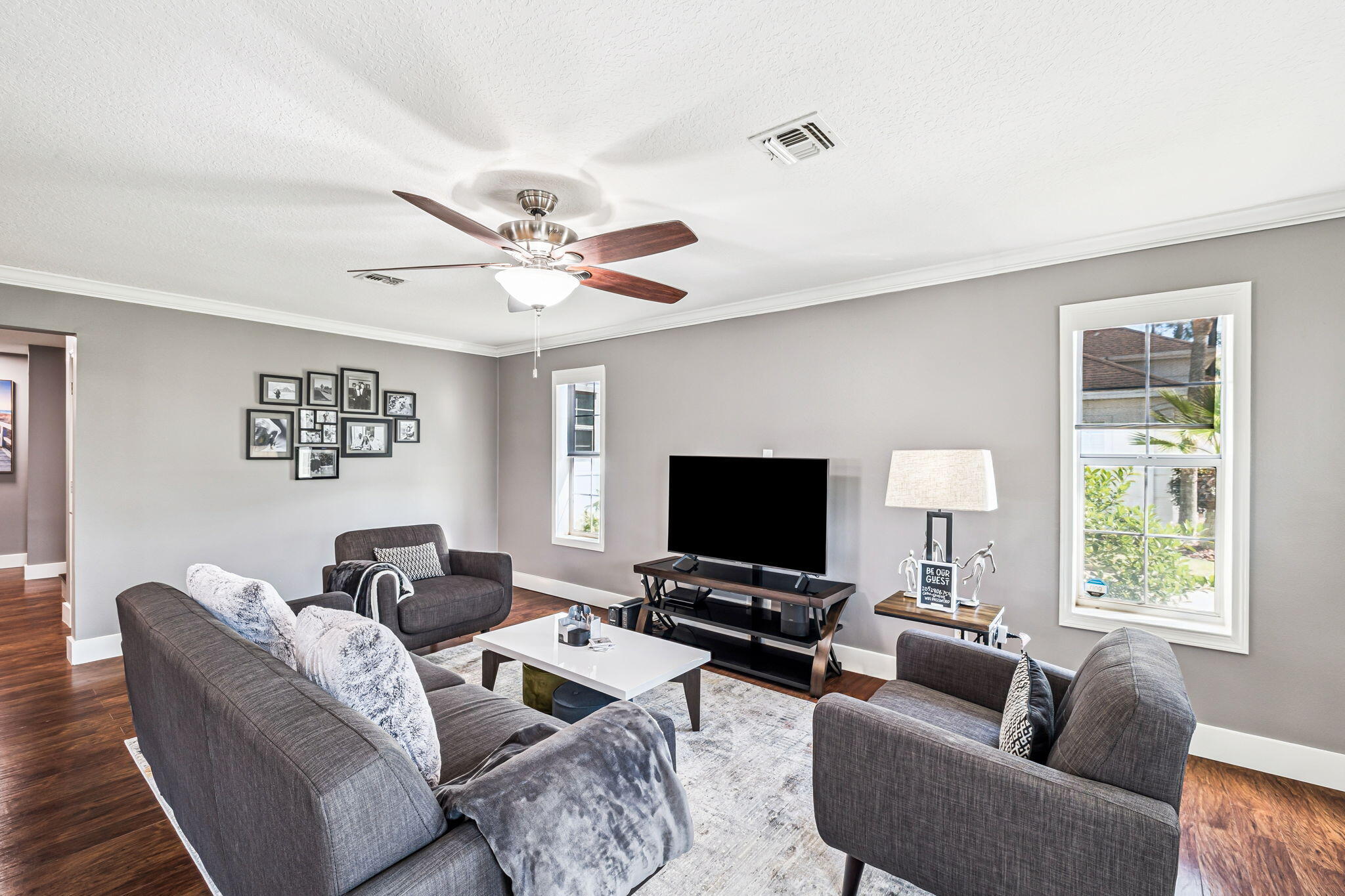 EMERALD LAKES PH 1 - Residential