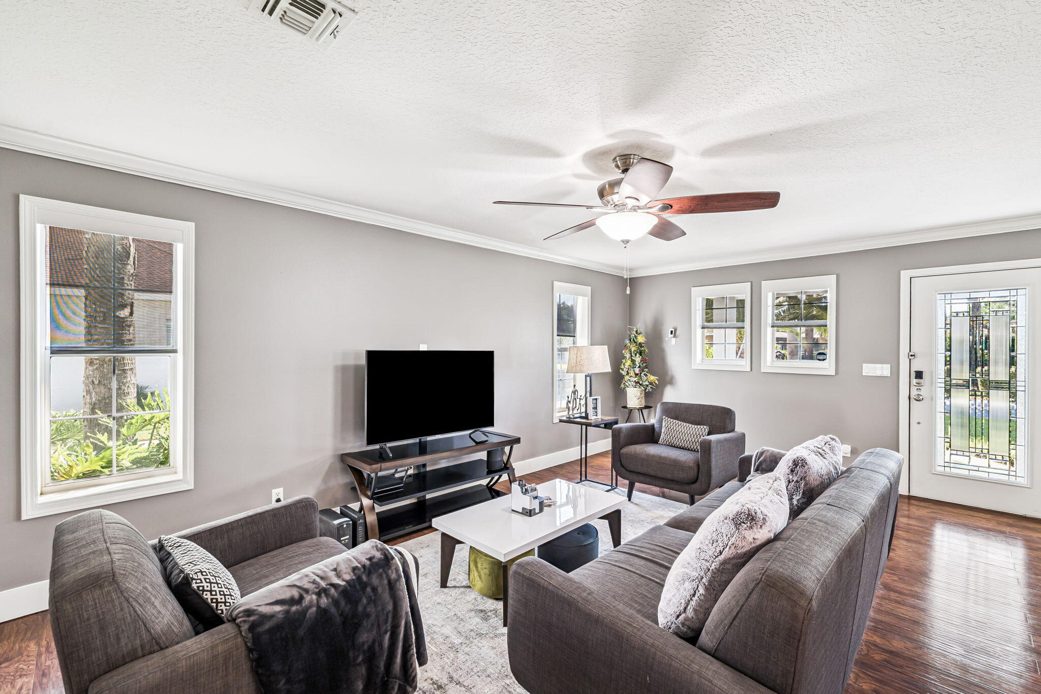EMERALD LAKES PH 1 - Residential