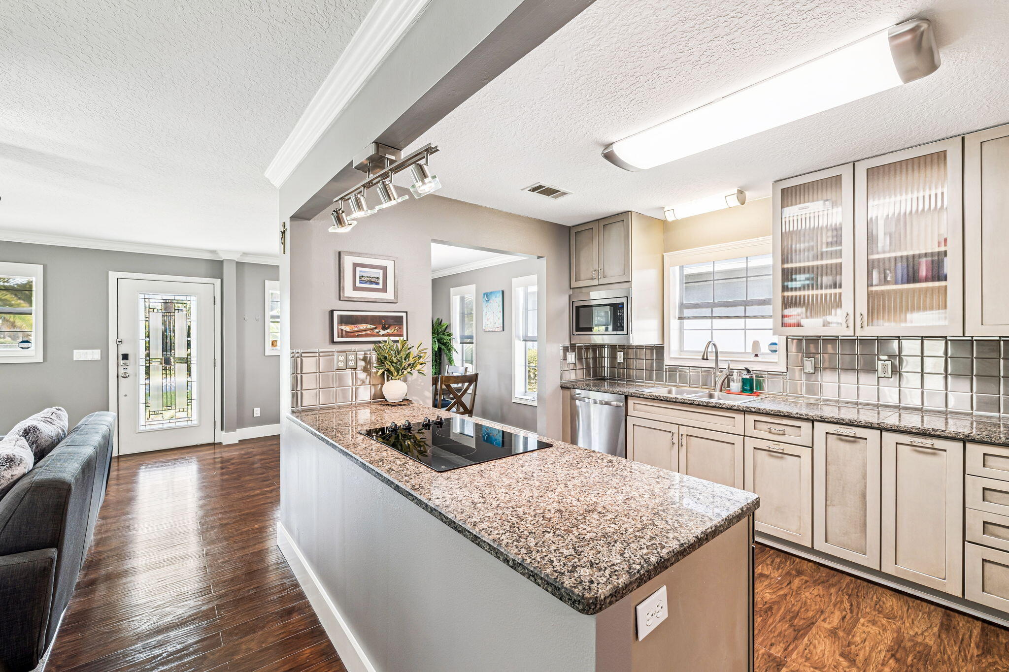 EMERALD LAKES PH 1 - Residential