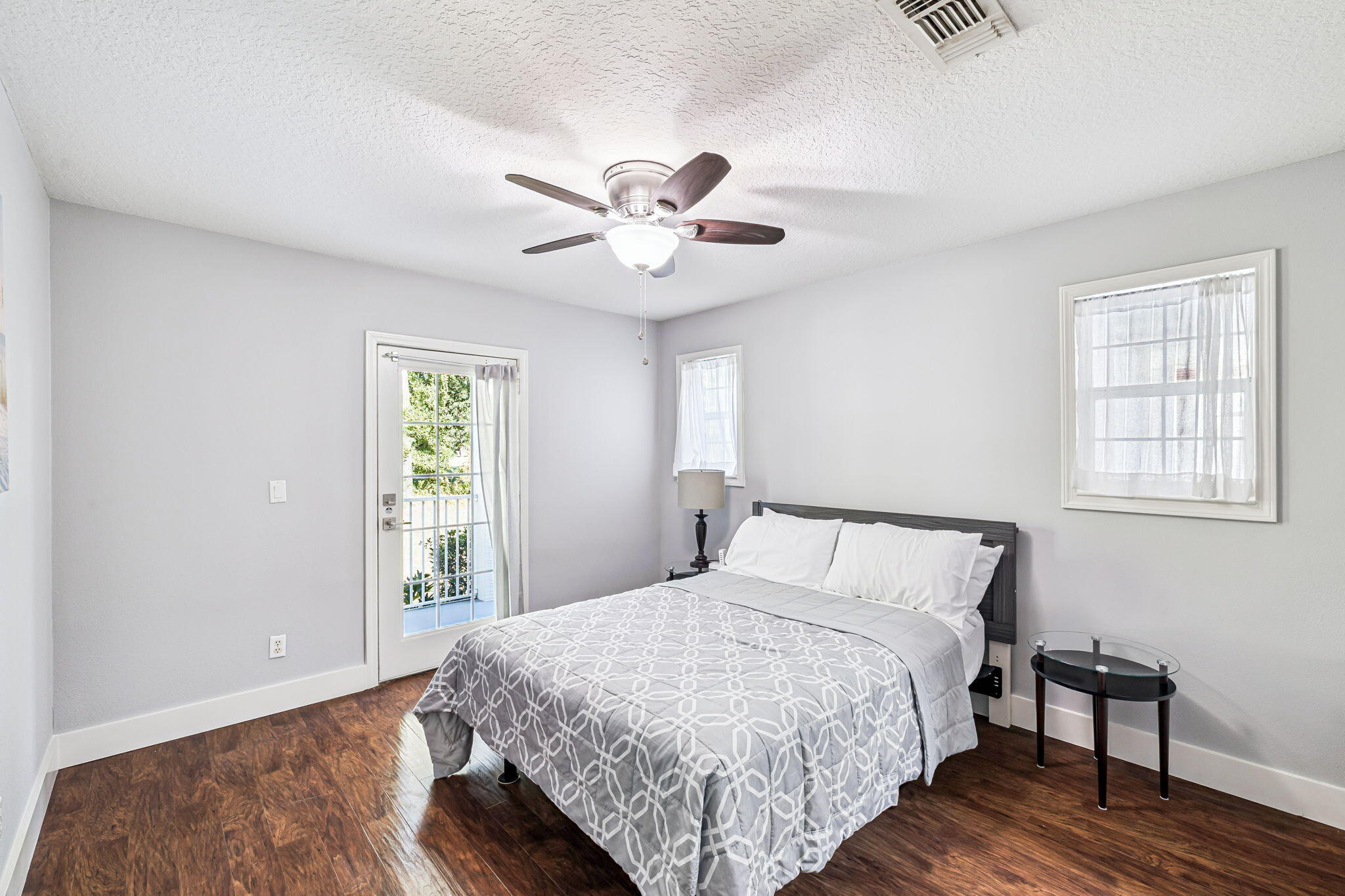 EMERALD LAKES PH 1 - Residential