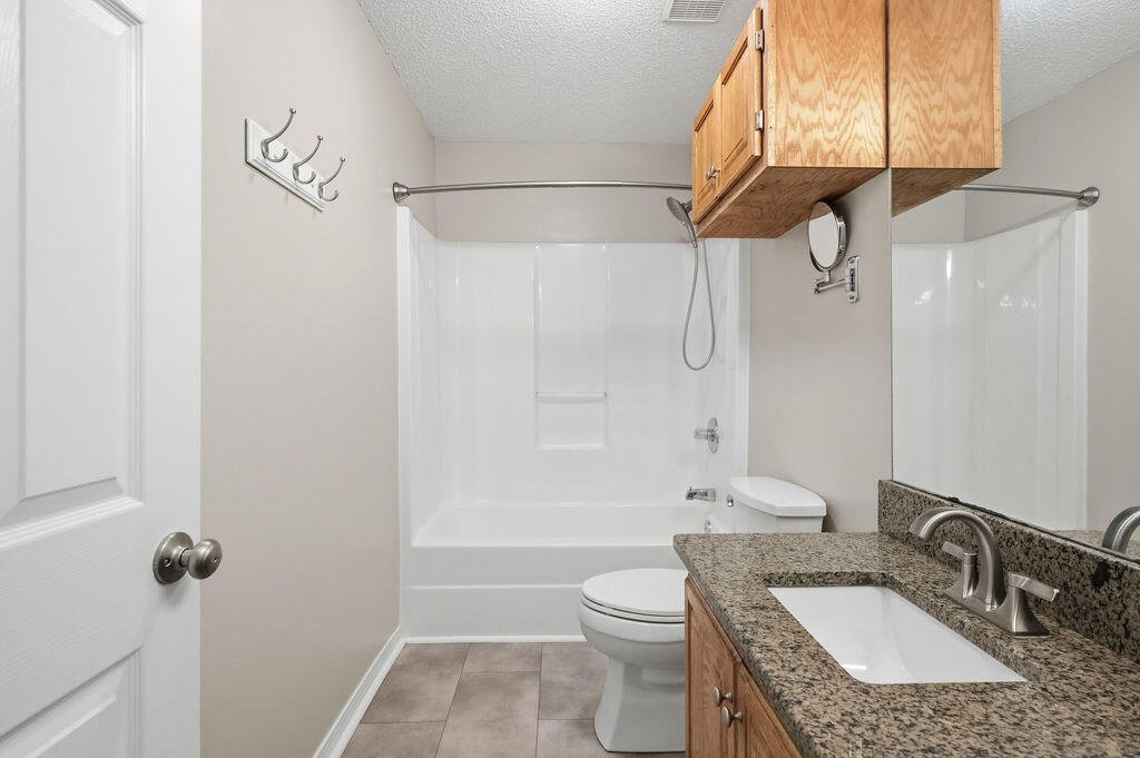 VALPARAISO PLAT 06 - Residential