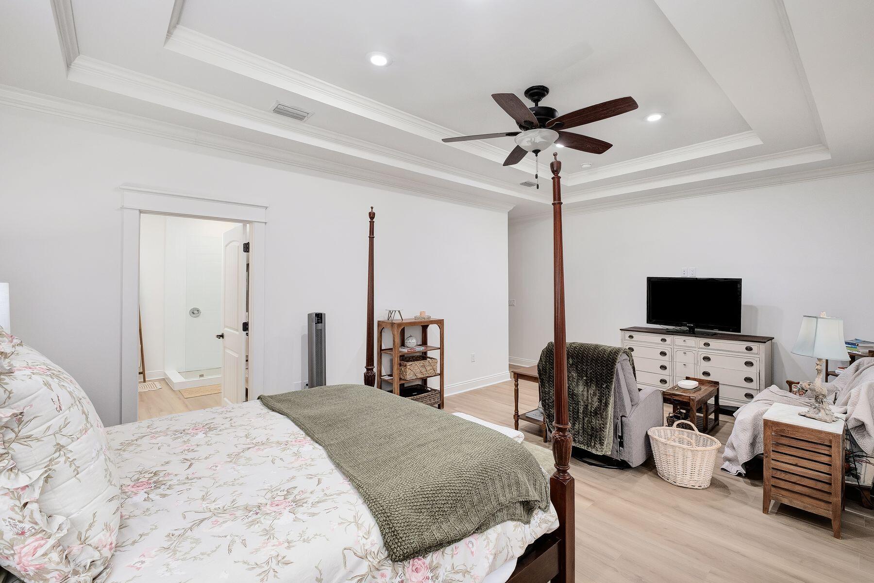 BOTANY BAYOU - Residential