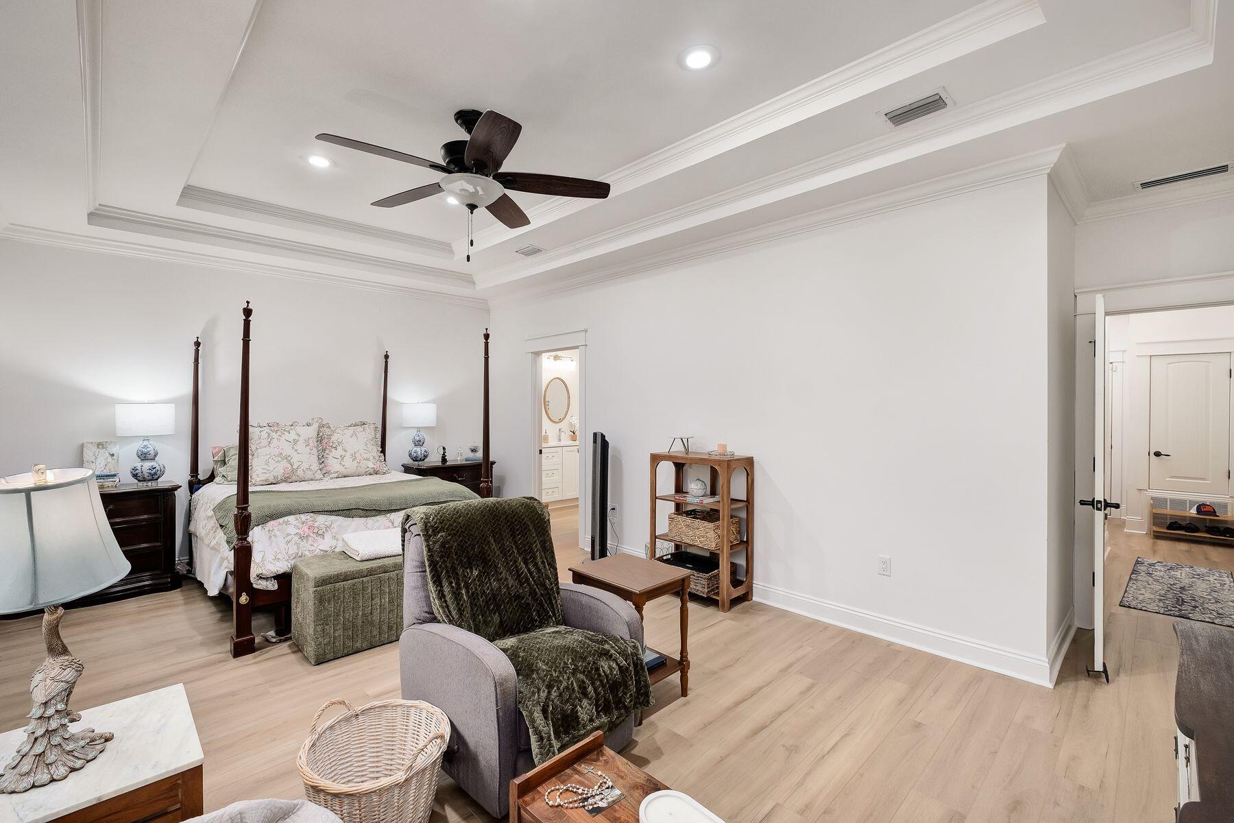 BOTANY BAYOU - Residential