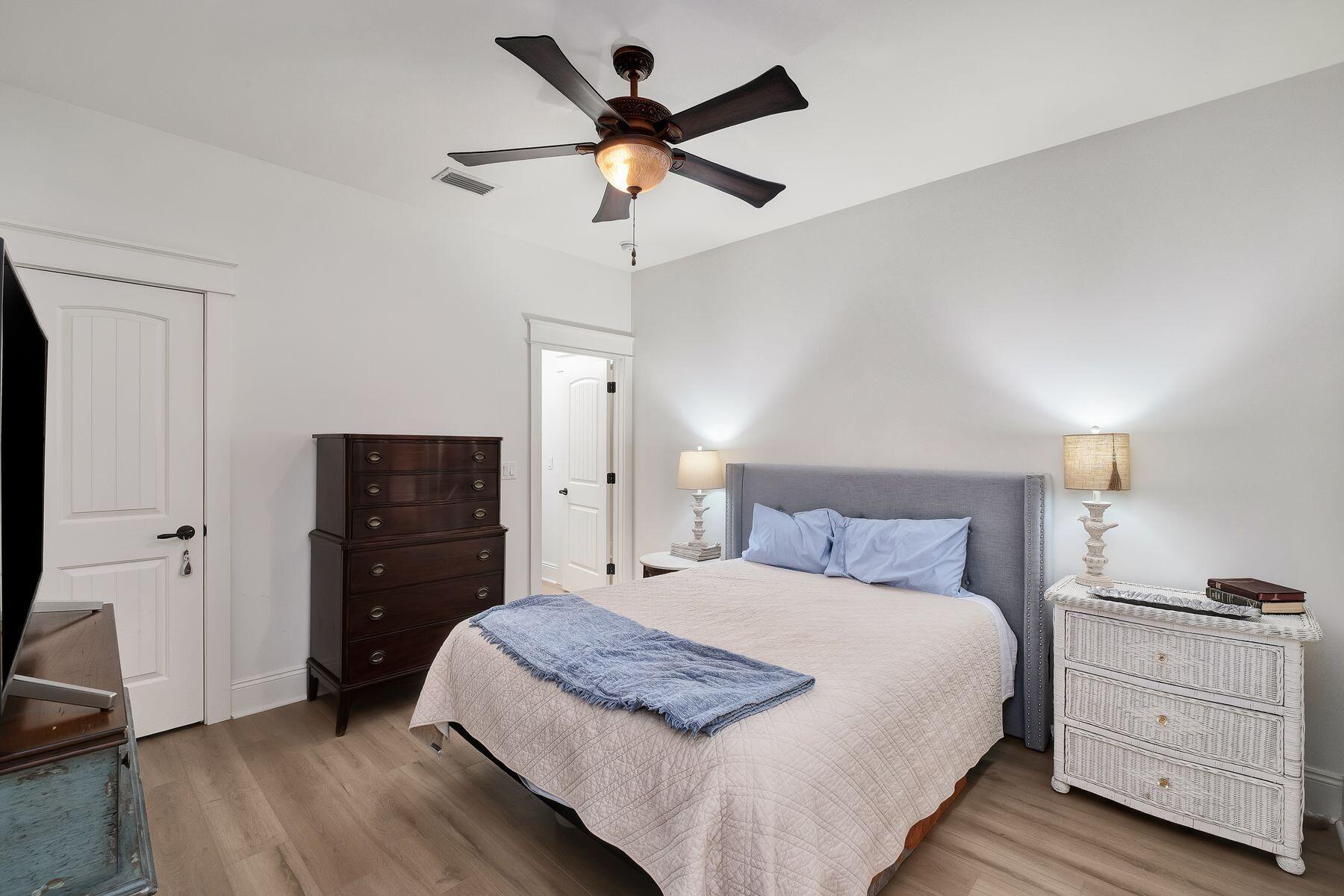 BOTANY BAYOU - Residential