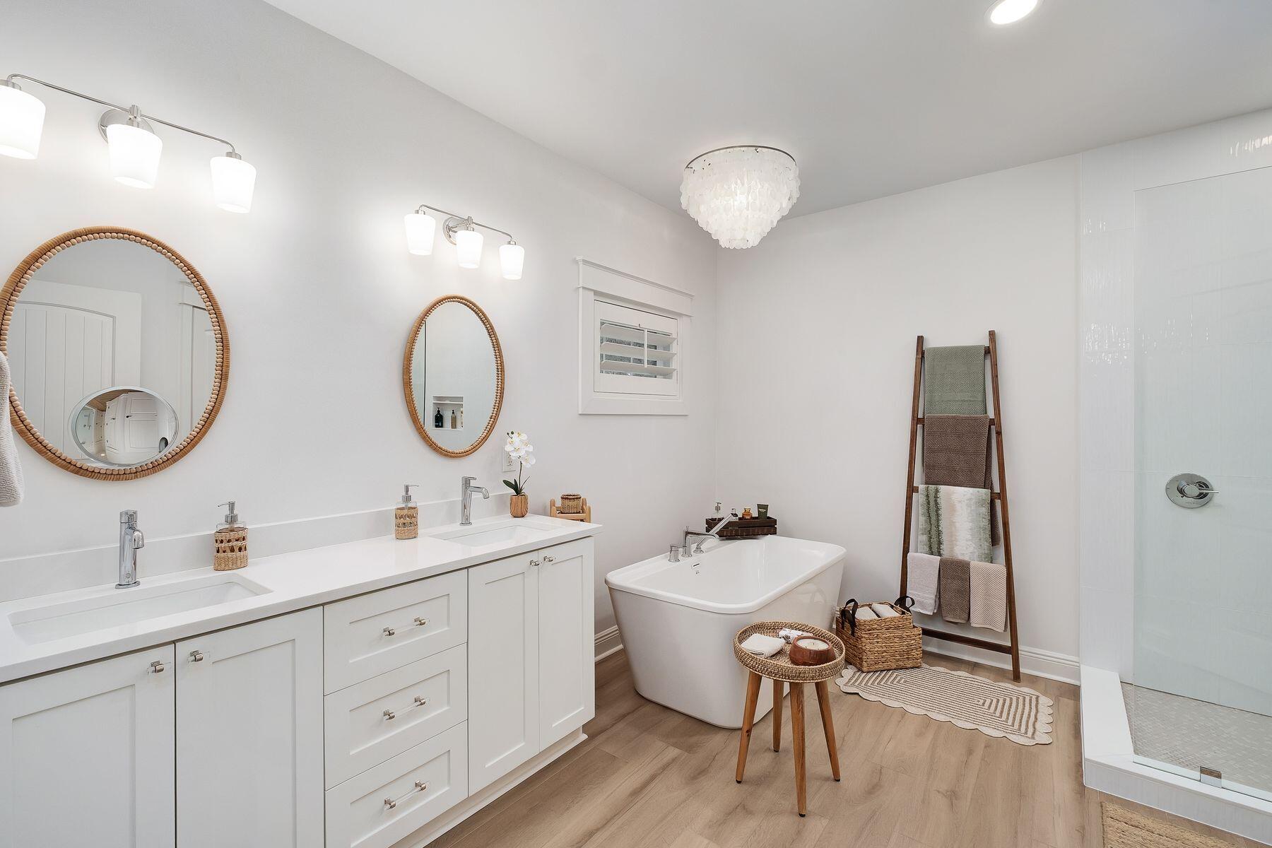 BOTANY BAYOU - Residential