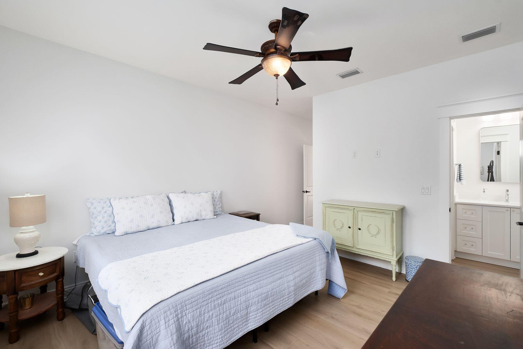 BOTANY BAYOU - Residential