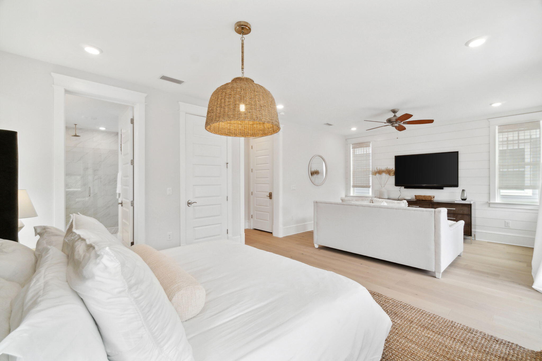 PROMINENCE - Residential