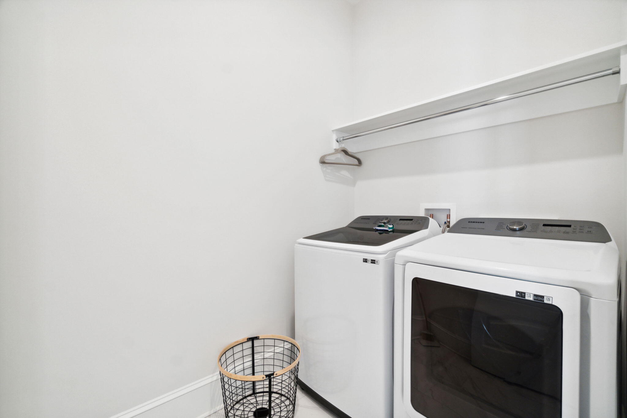 PROMINENCE - Residential