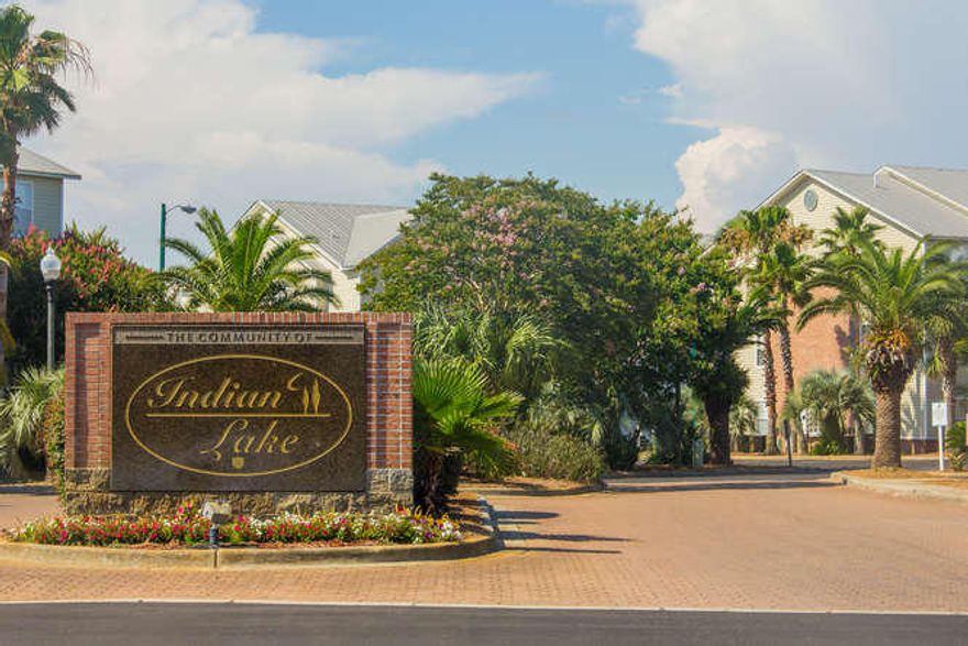 2nd floor 3/2ba condo centrally located in the heart of Destin near shopping, dining & entertainment. Great investment opportunity. Dog park across the street. Complex offers fitness center, clubhouse, on site management, playground, pool, BBQ picnic area. Covered parking & garages available on site.