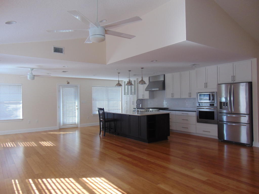 SUNSAIL S/D - Residential Lease