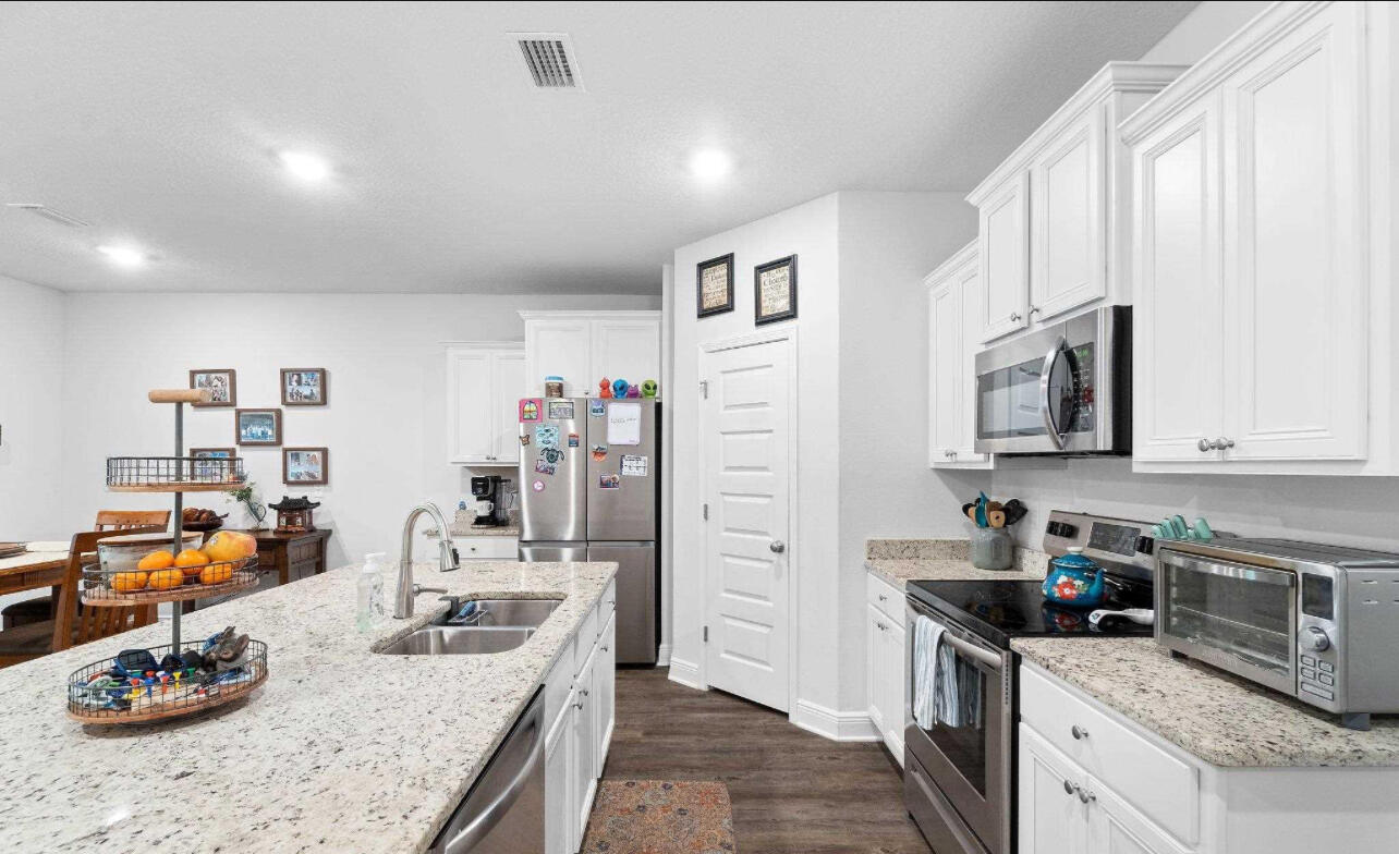 Hawks Landing - Residential