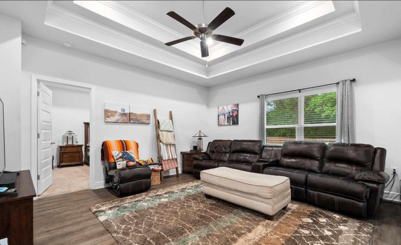 Hawks Landing - Residential