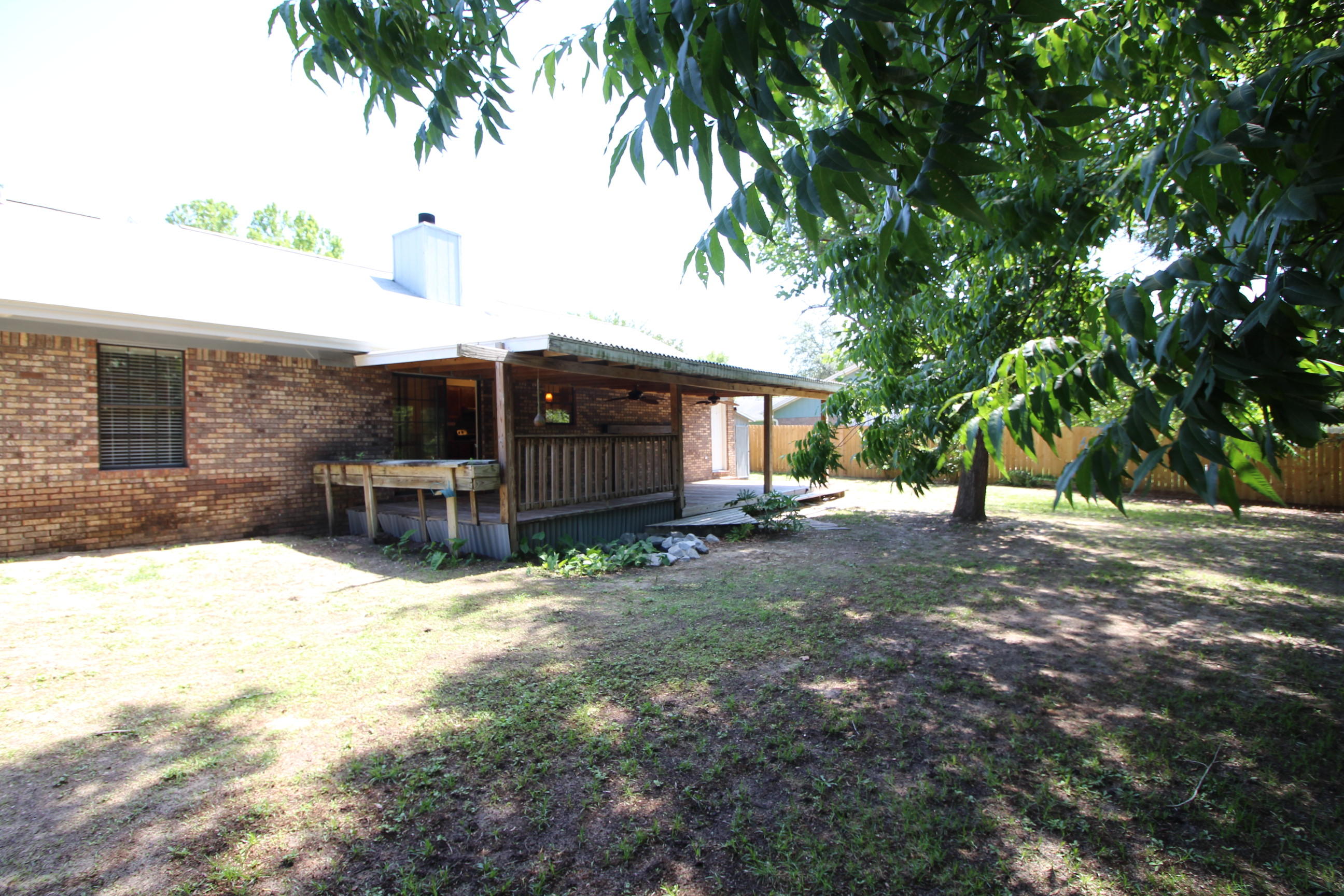 COUNTRYVIEW EST - Residential