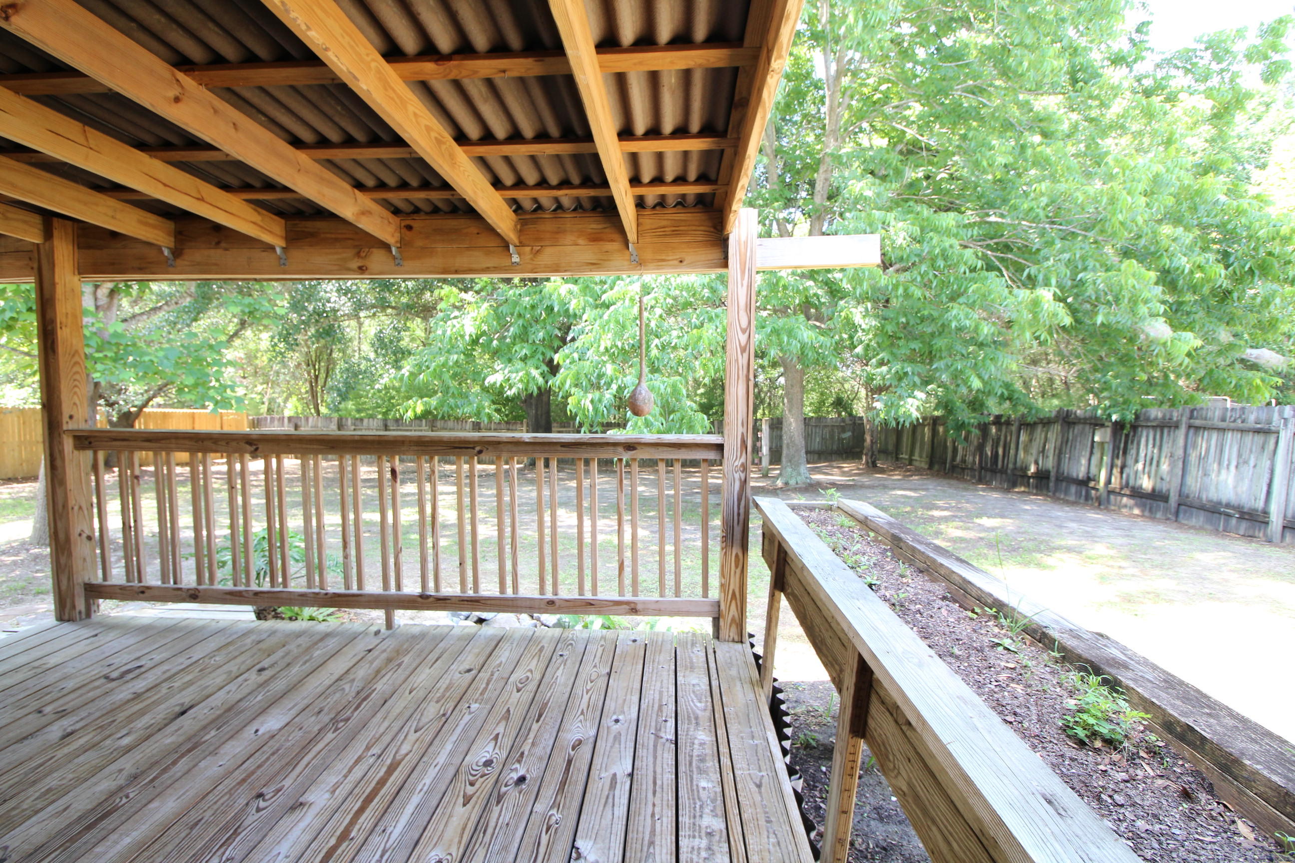 COUNTRYVIEW EST - Residential