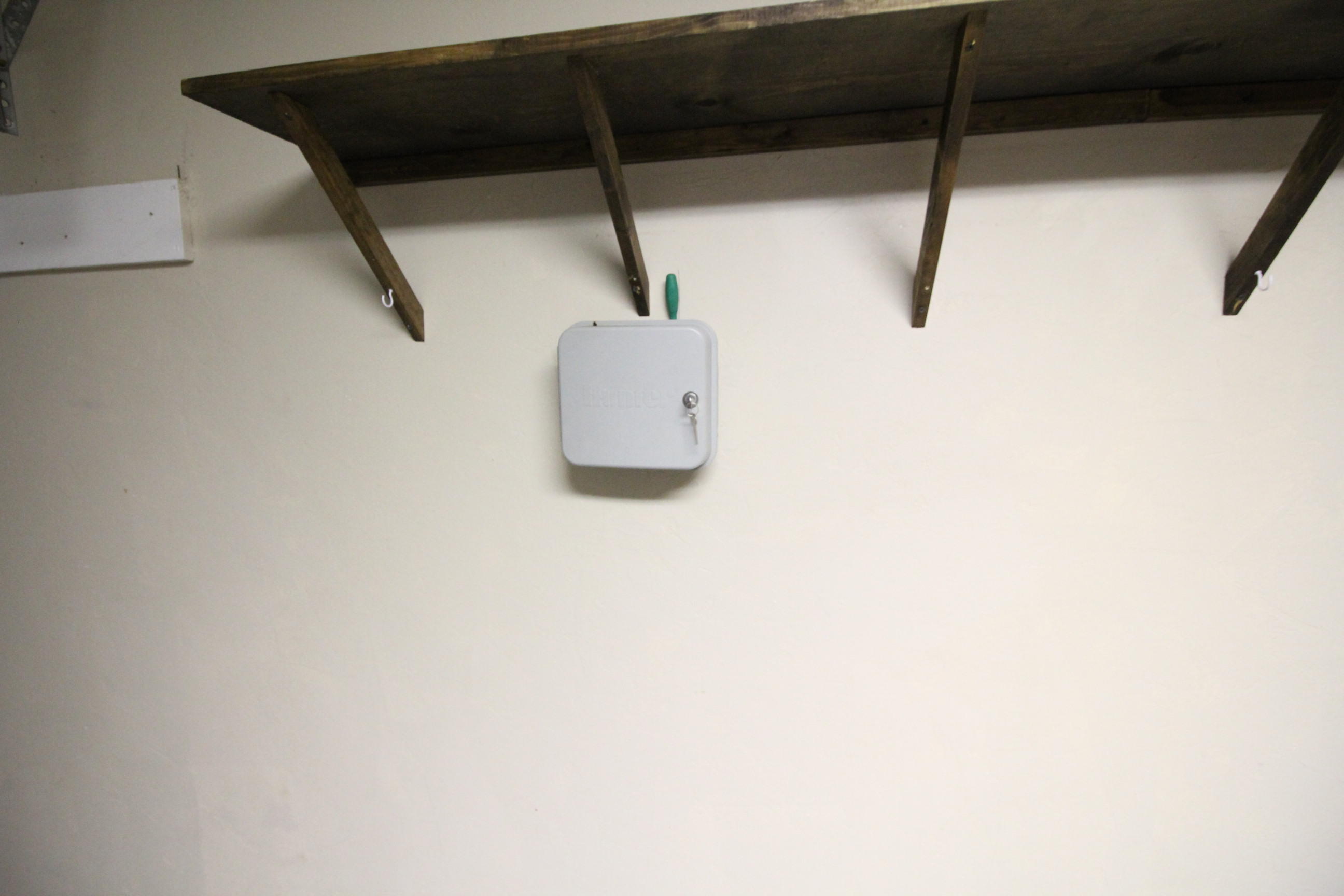 COUNTRYVIEW EST - Residential