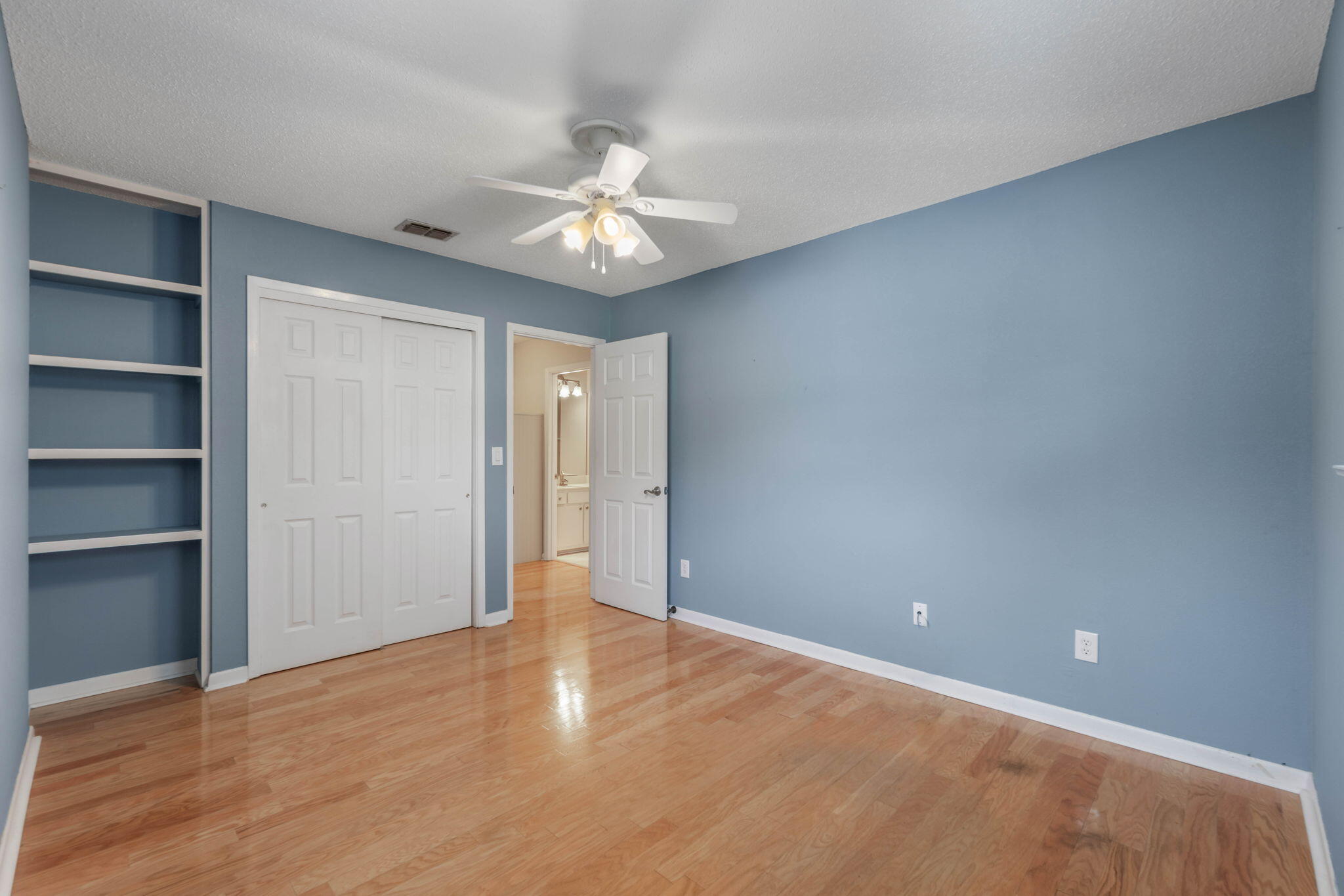 VICTORIA GARDENS RE S/D - Residential