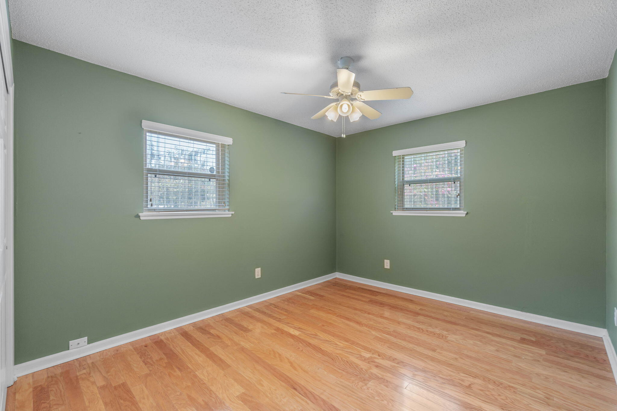 VICTORIA GARDENS RE S/D - Residential