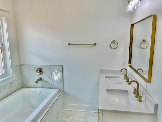 DESTIN COTTAGES - Residential