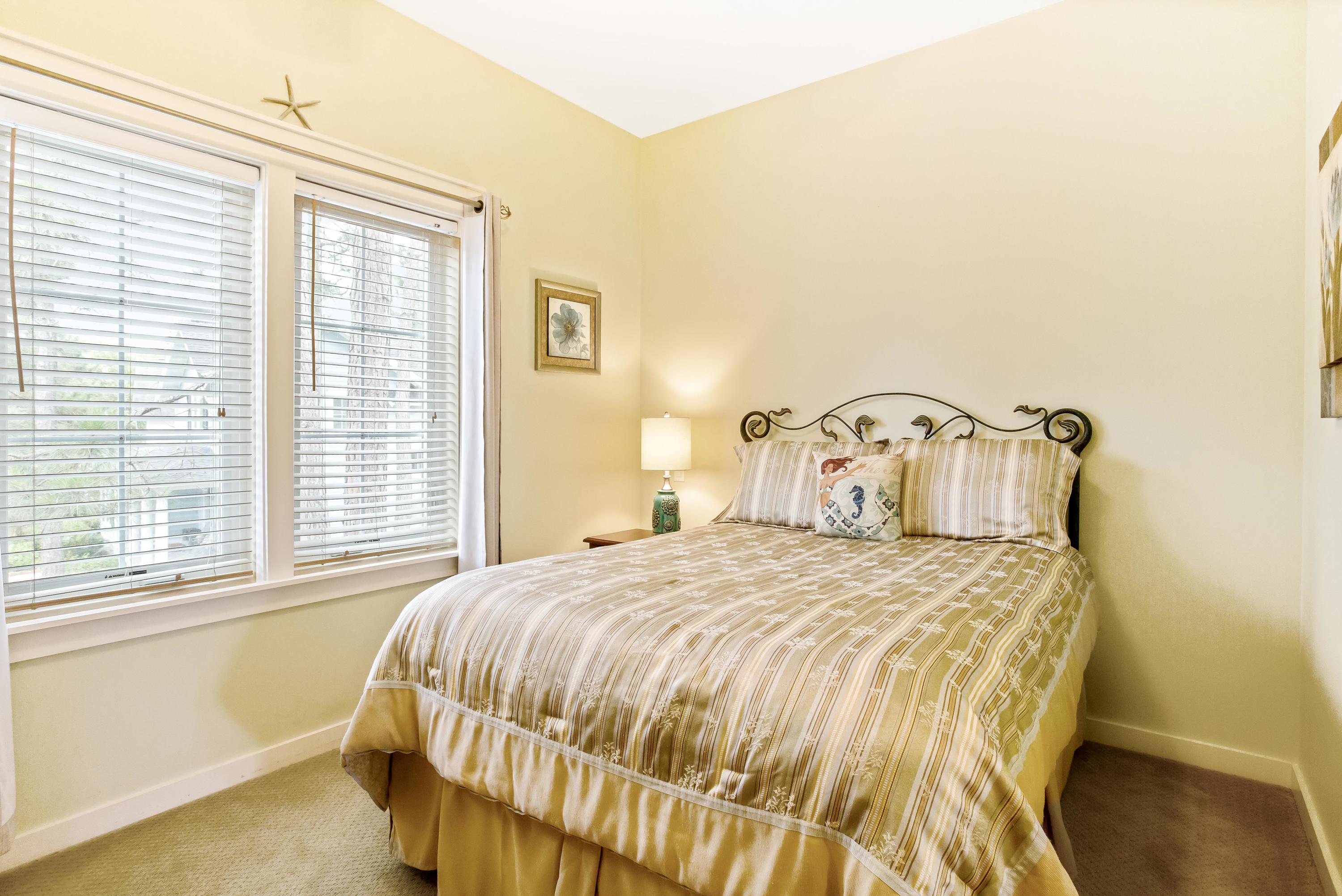 LAUREL GROVE - Residential