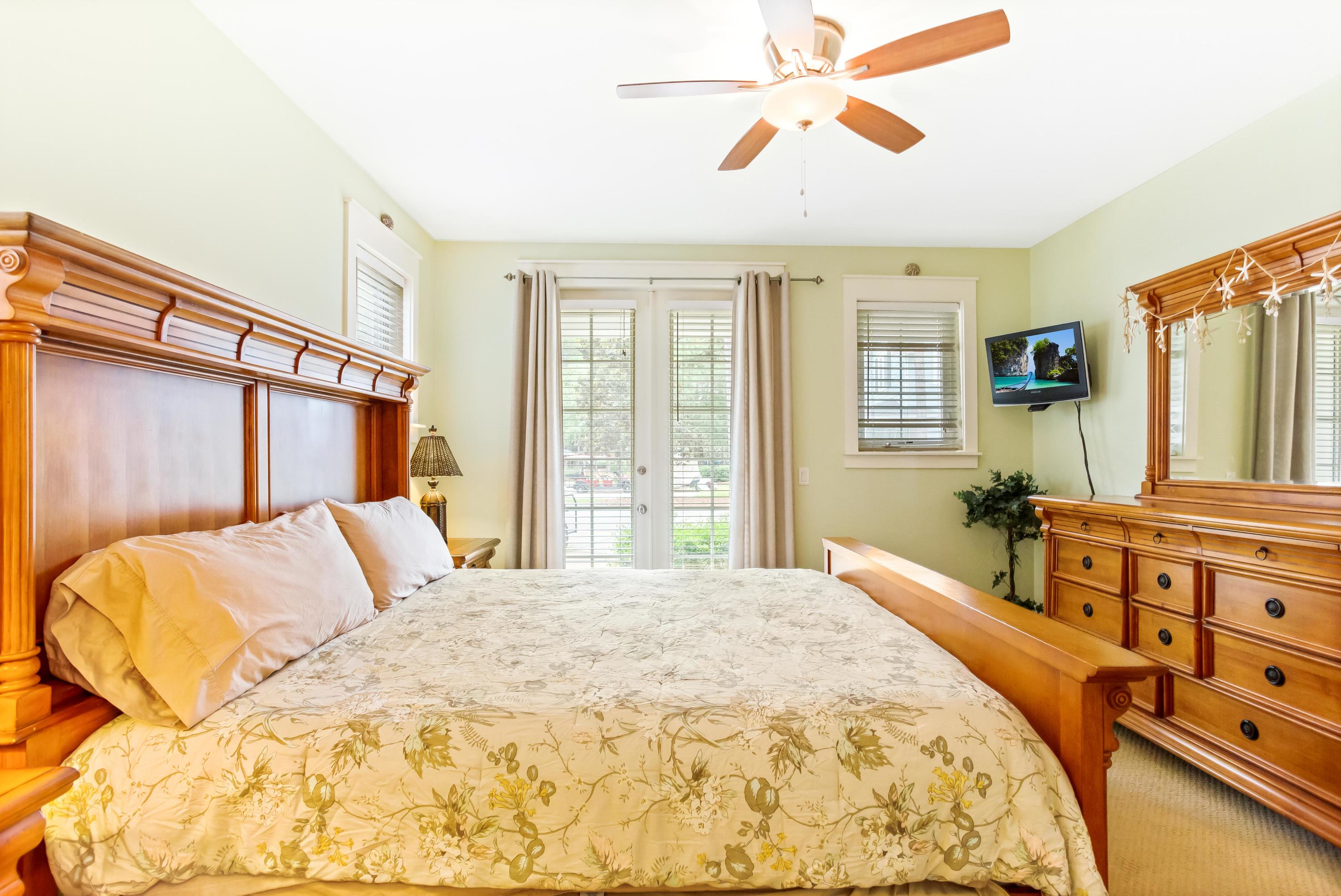 LAUREL GROVE - Residential