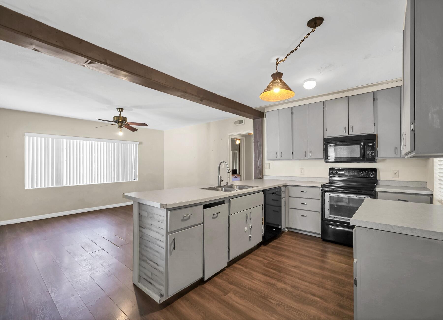 NORTH HILL - Residential